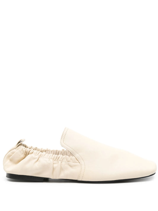 Delphine leather loafer