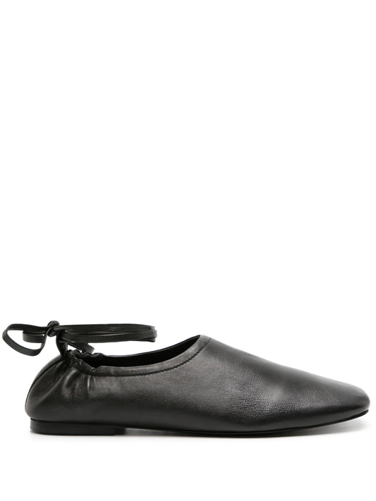Pinta leather loafer