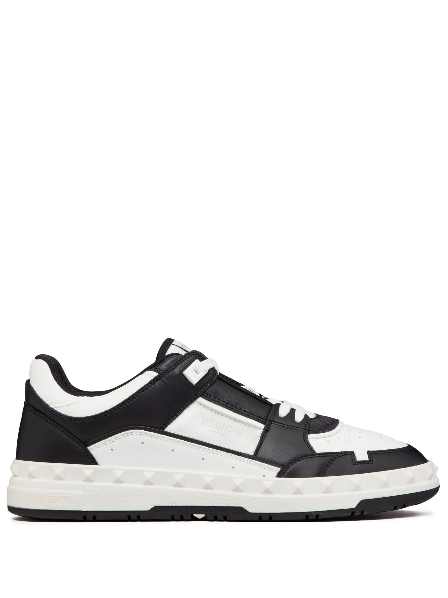 Freedots sneakers