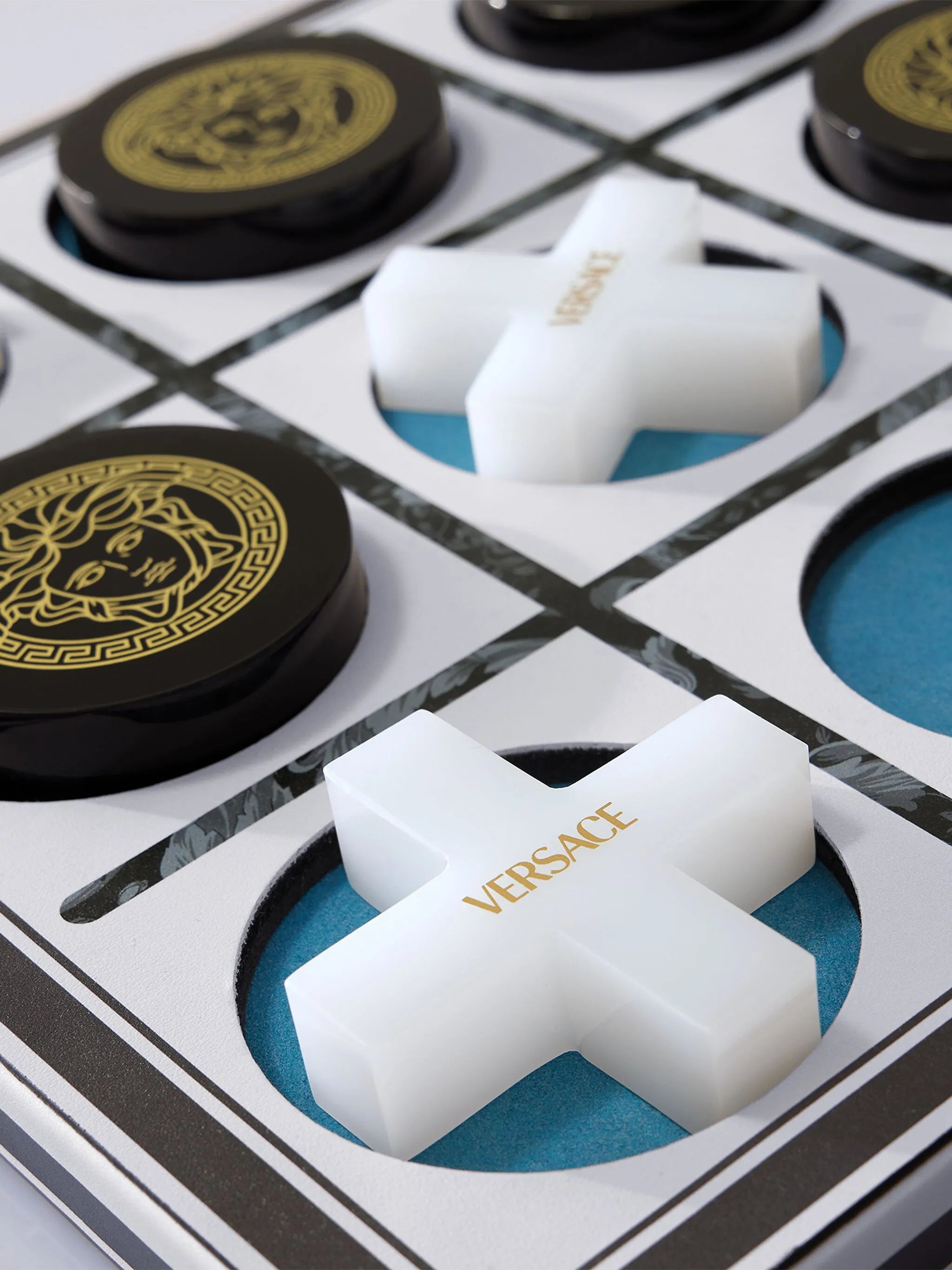 Medusa tic-tac-toe game set