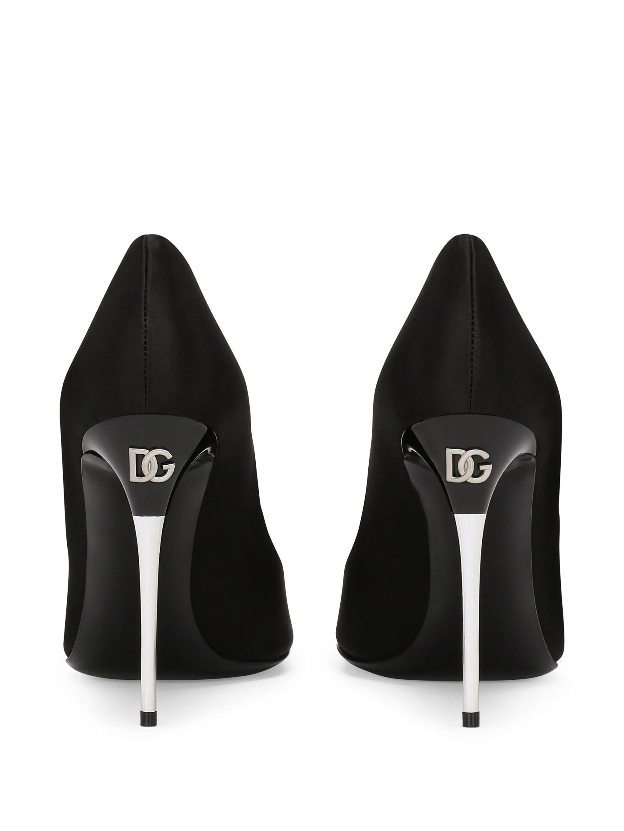 pointed leather pumps