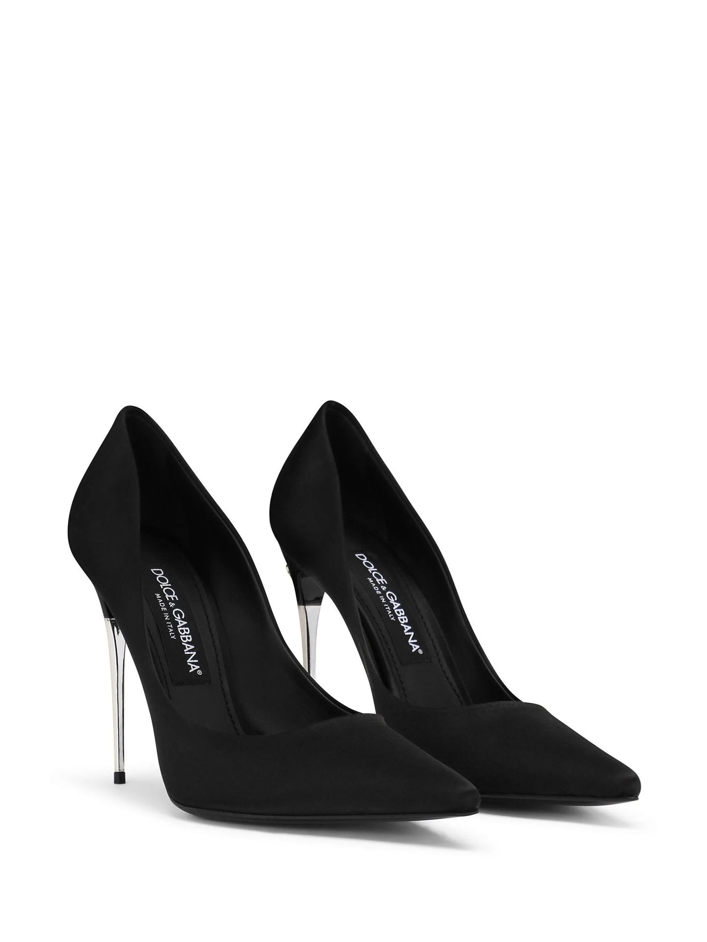 pointed leather pumps