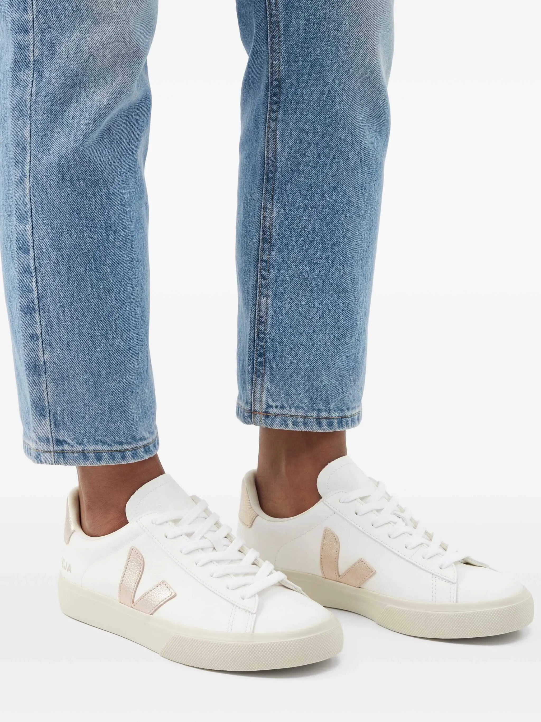 Field metallic-logo low-top sneakers