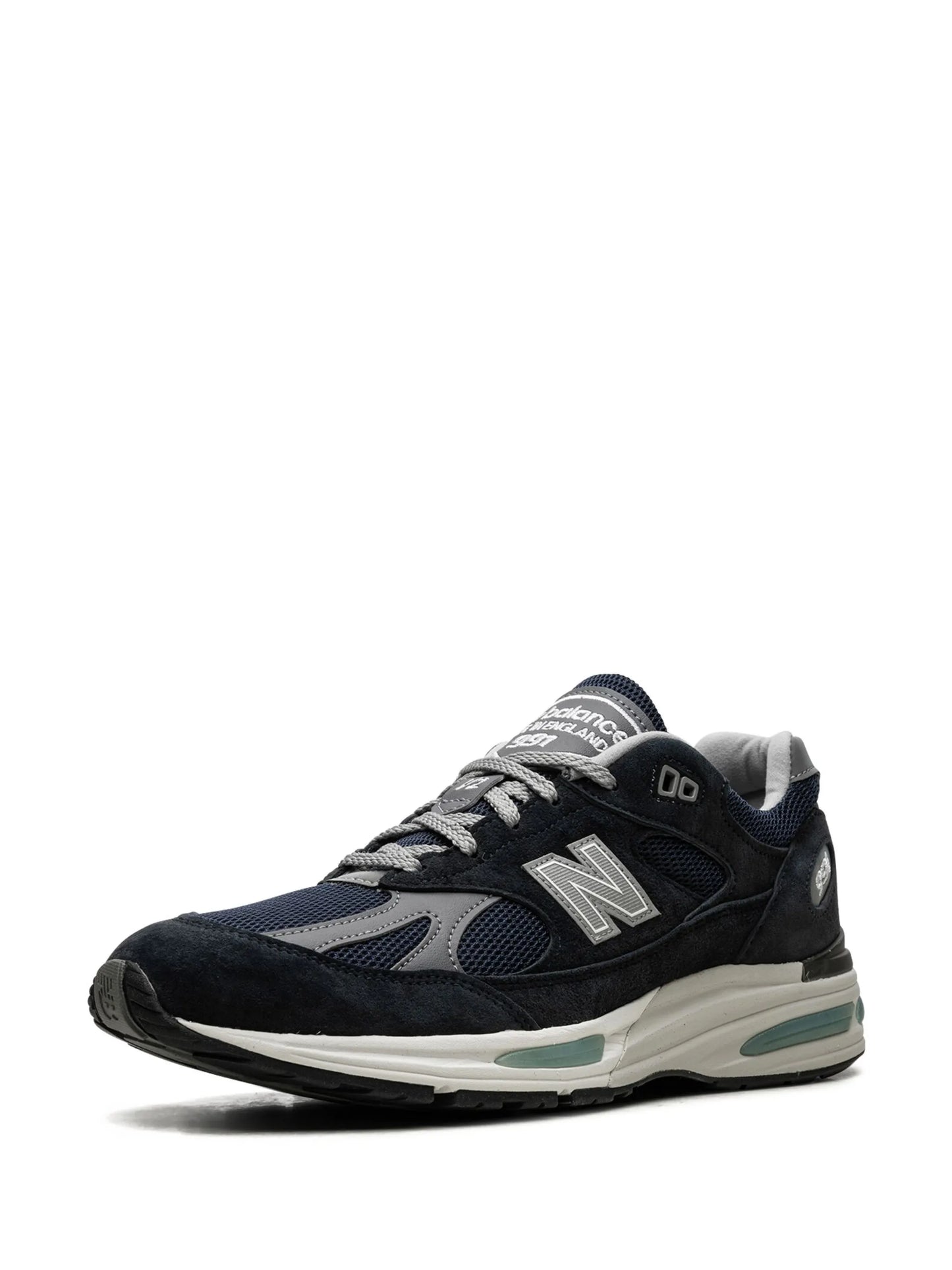 991v2 "Dark Navy" suede sneakers