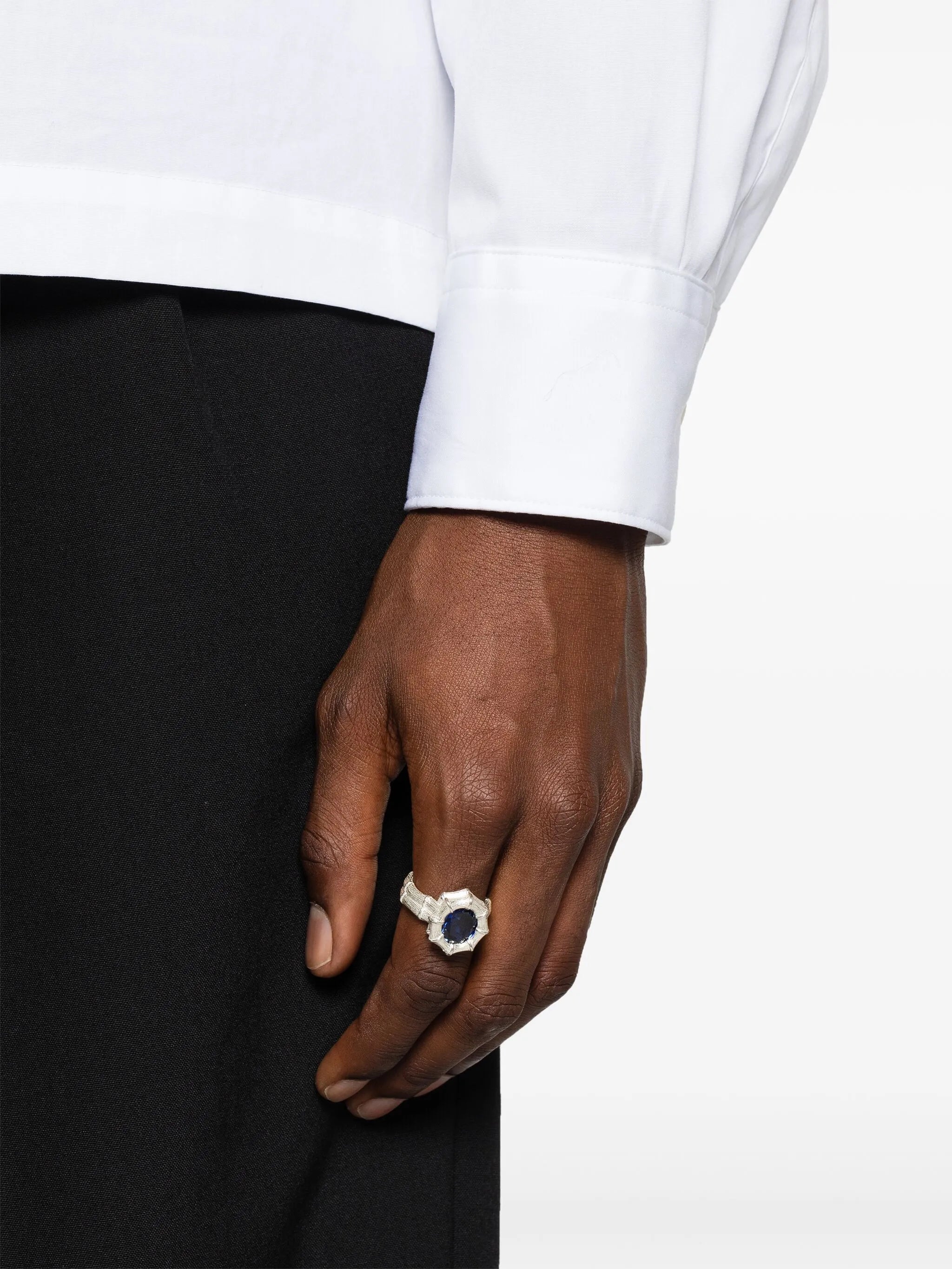 Bound Willow blue sapphire cocktail ring
