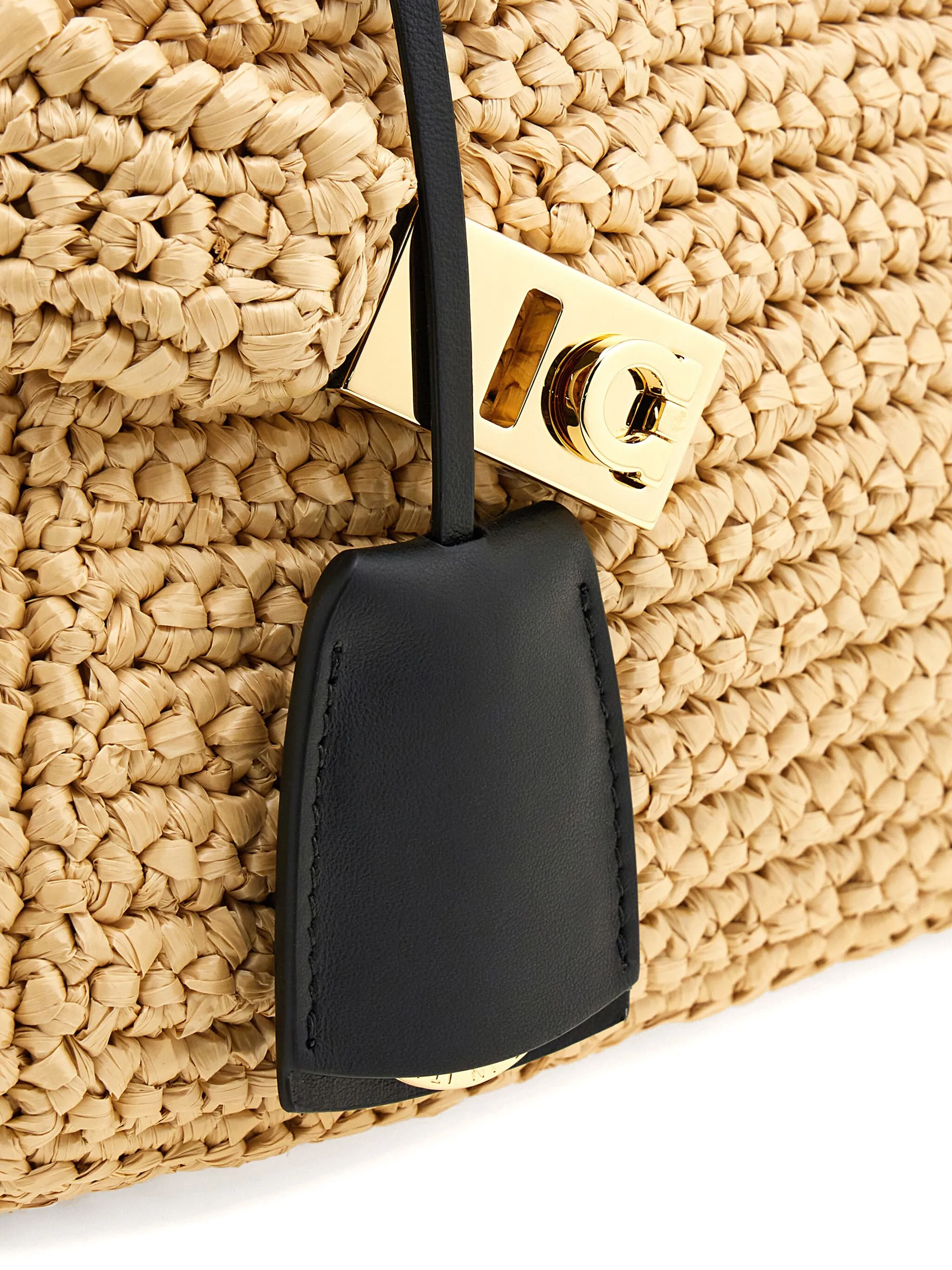 Hug Mini weaved tote bag