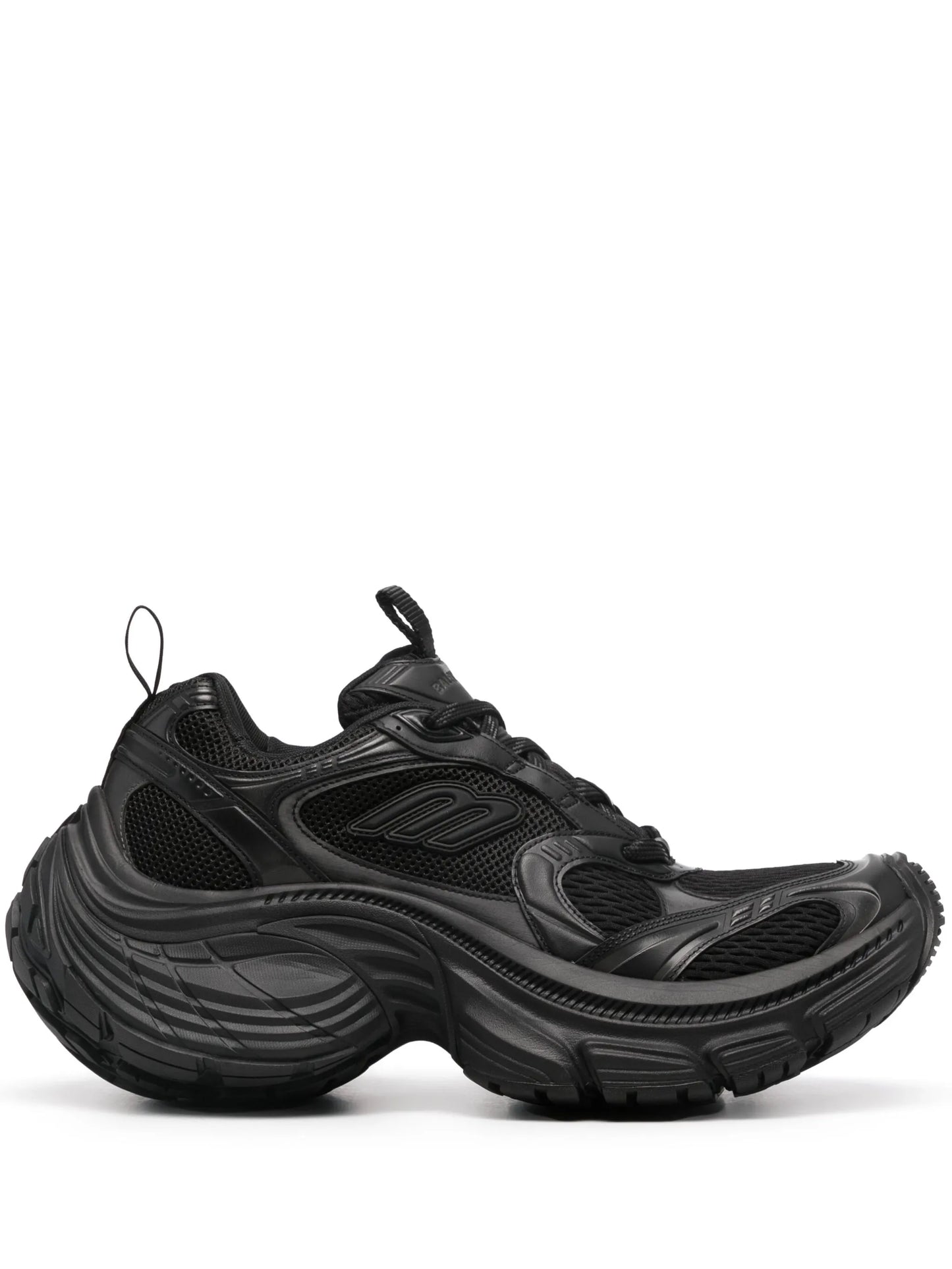 10XL sneakers