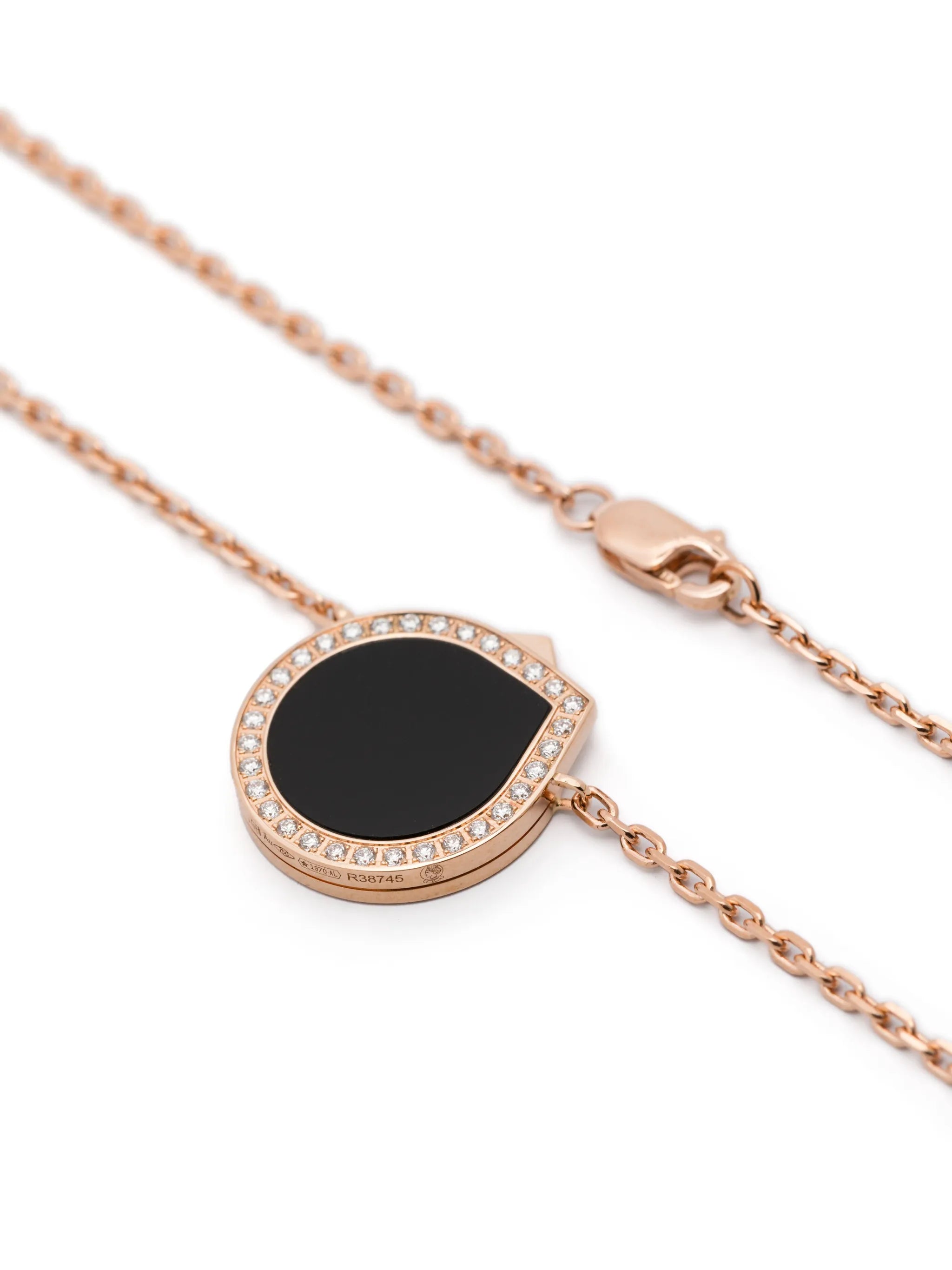 Antifer necklace