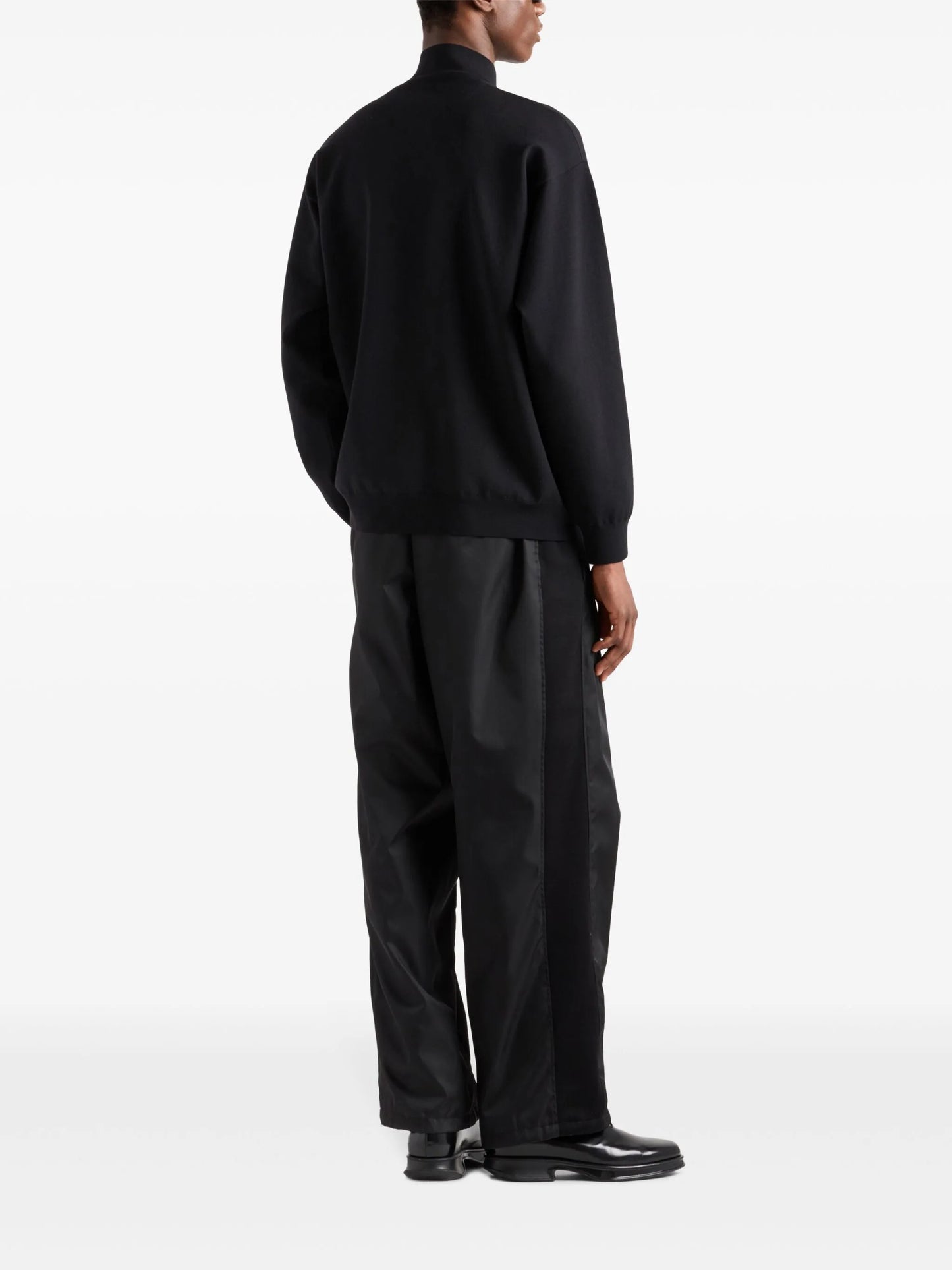 logo-plaque zip-up cardigan