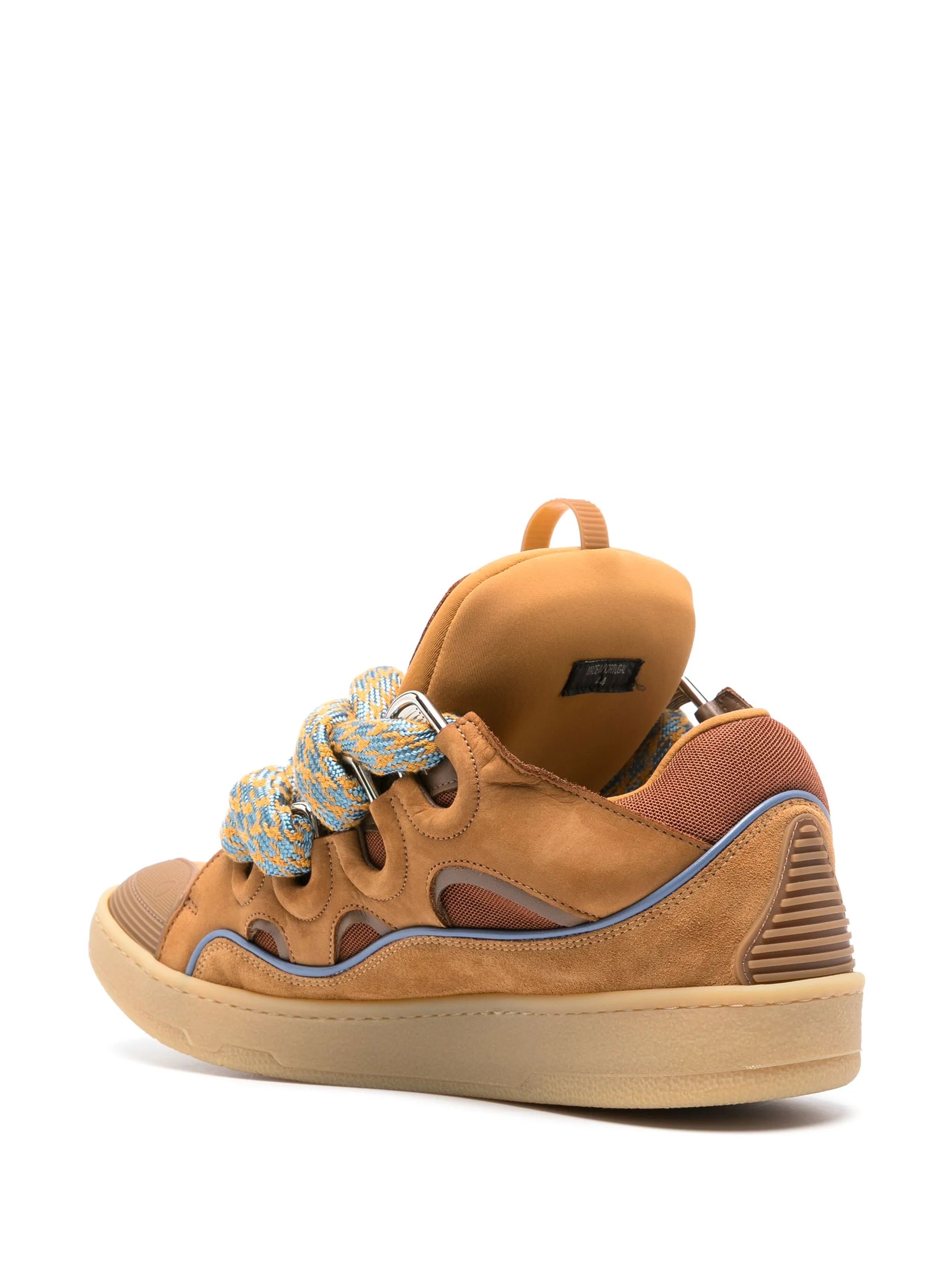 Curb sneakers