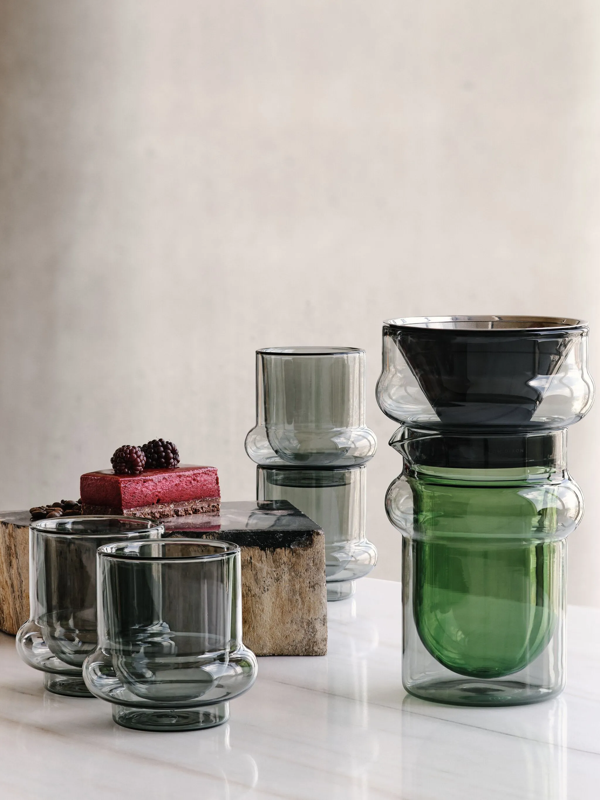 Bump carafe and filter set