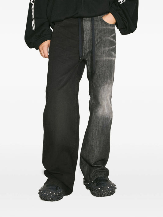 Fifty-Fifty jeans