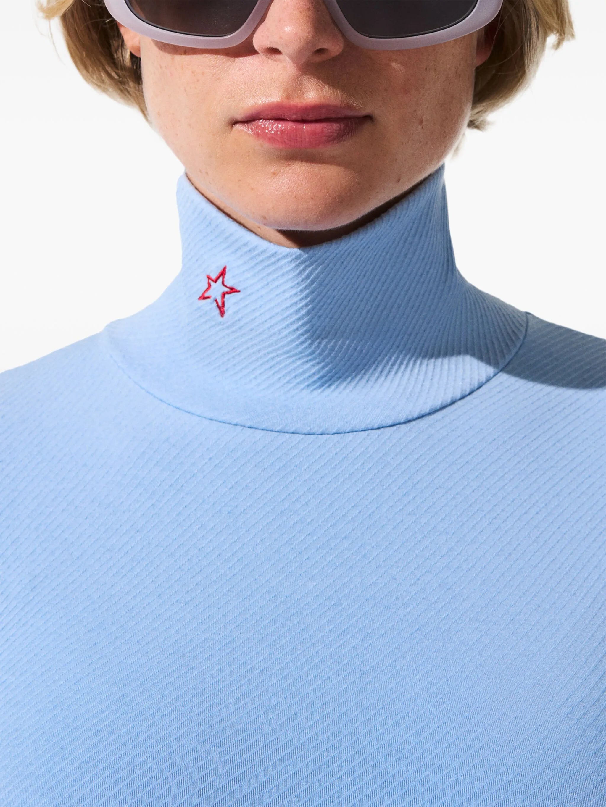 seamless T-shirt