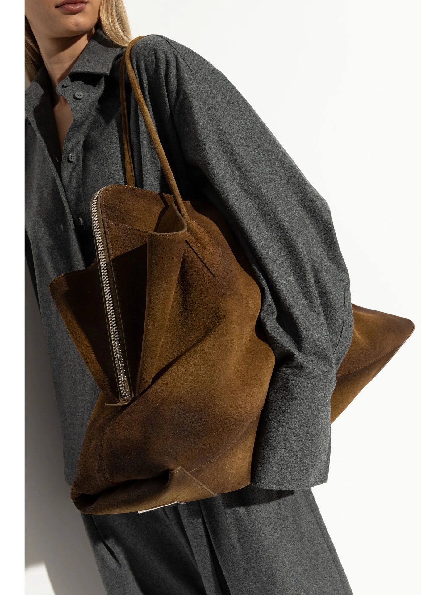 La Passeggiata large tote bag