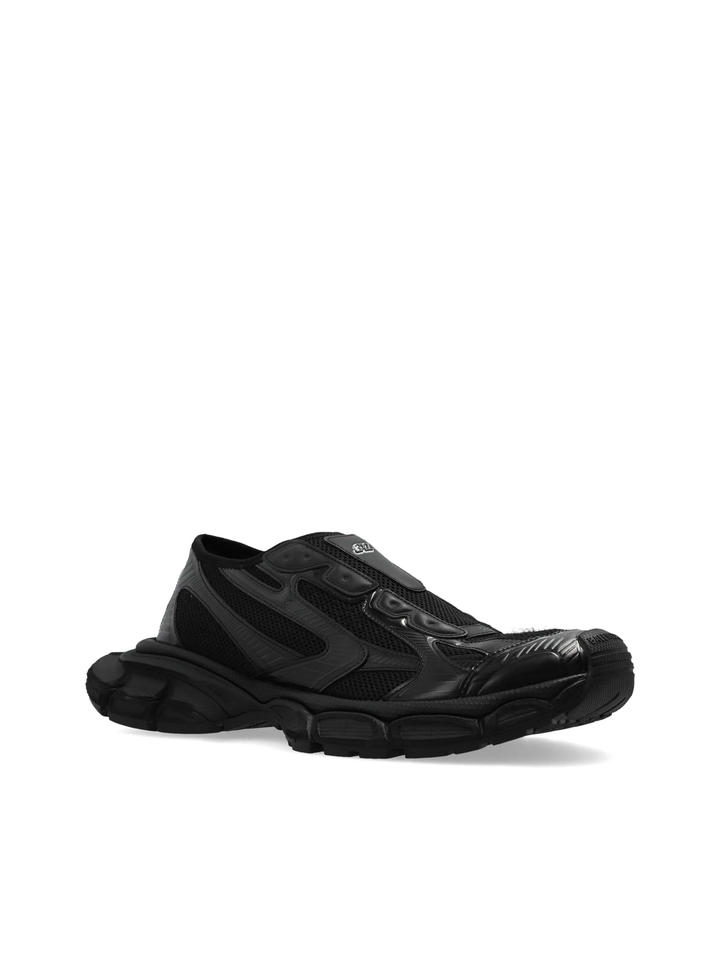 3XL sneakers