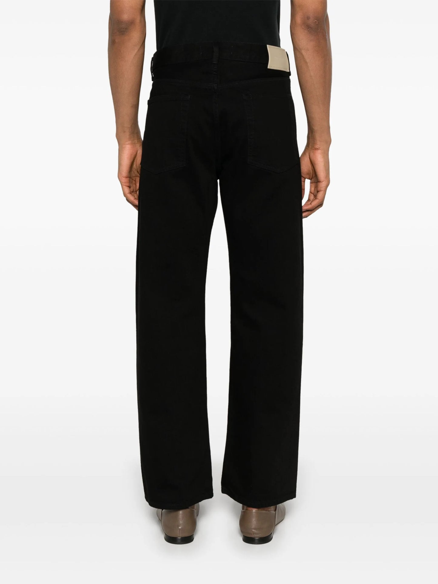buttoned jeans