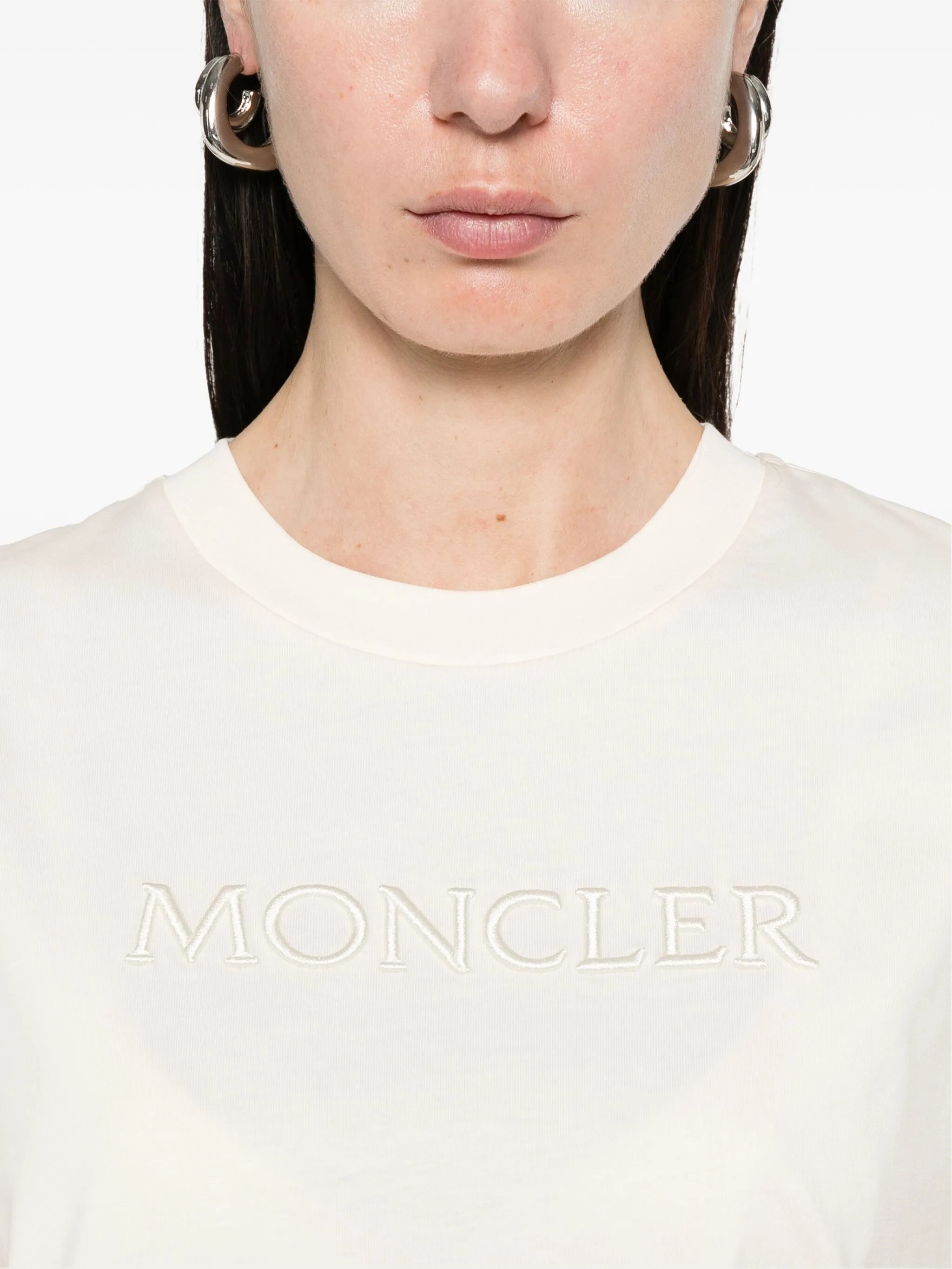 logo-embroidered T-shirt