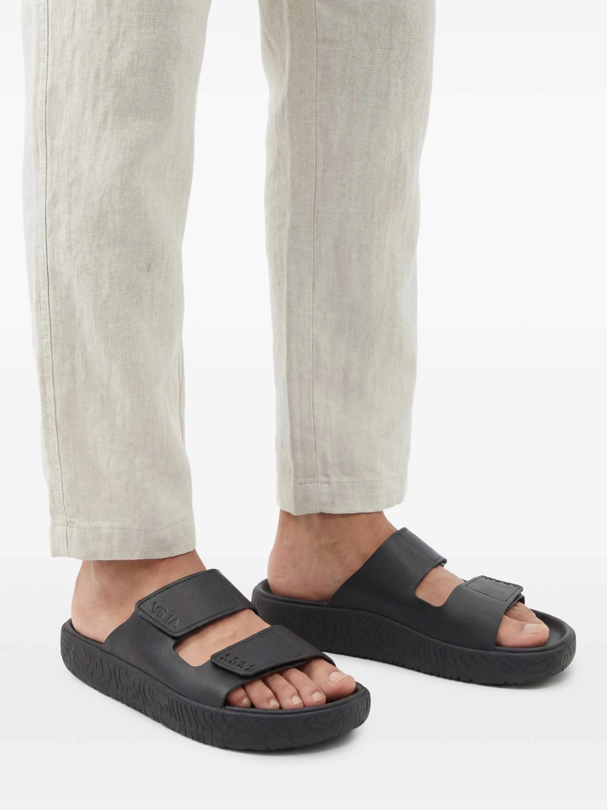 Etna sandals