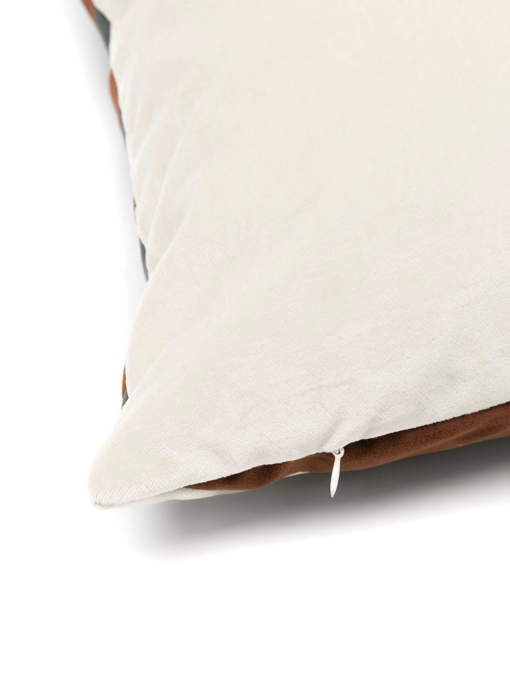 Layla cushion