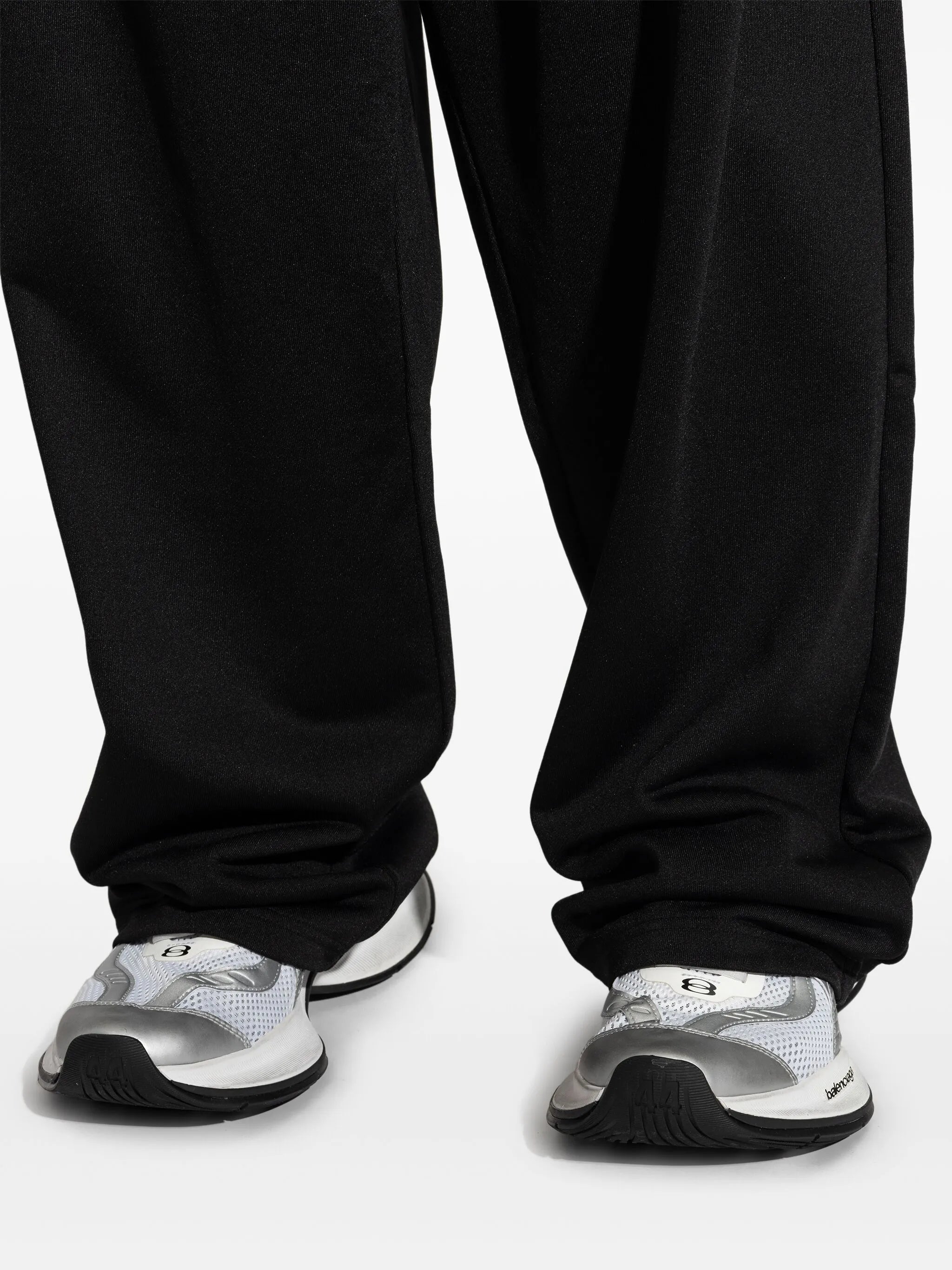 Circuit sneakers