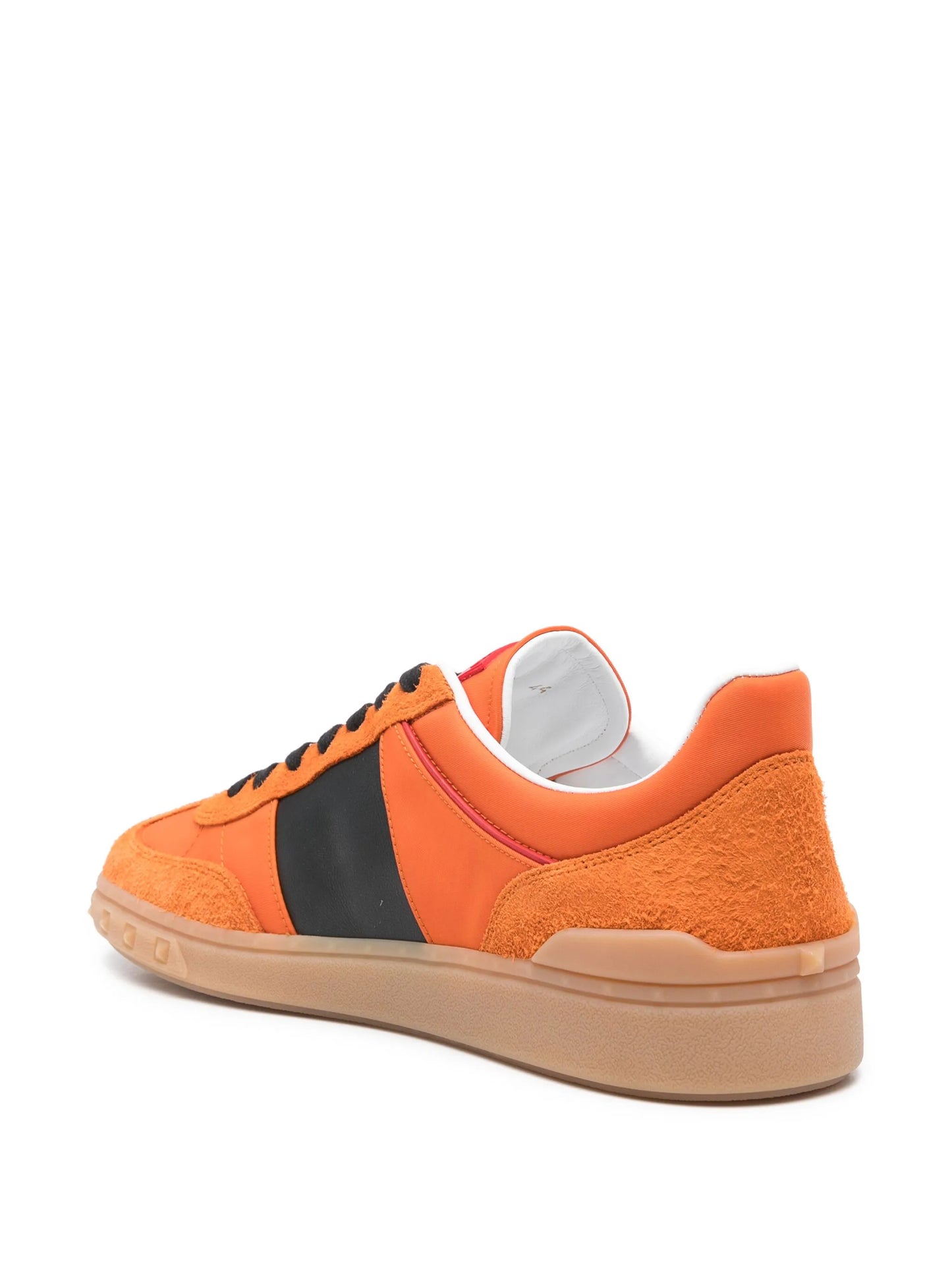 Upvillage sneakers