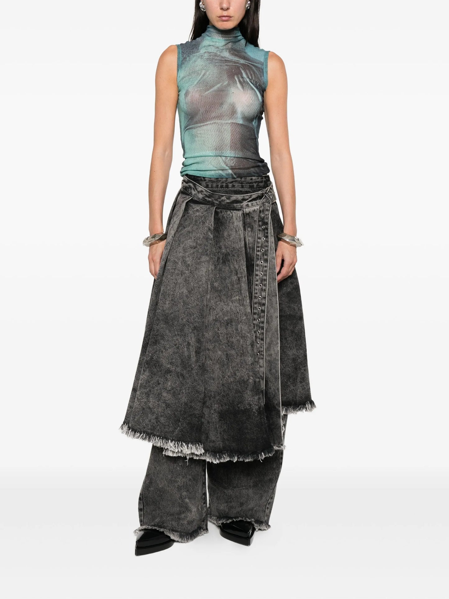 belted denim skirt