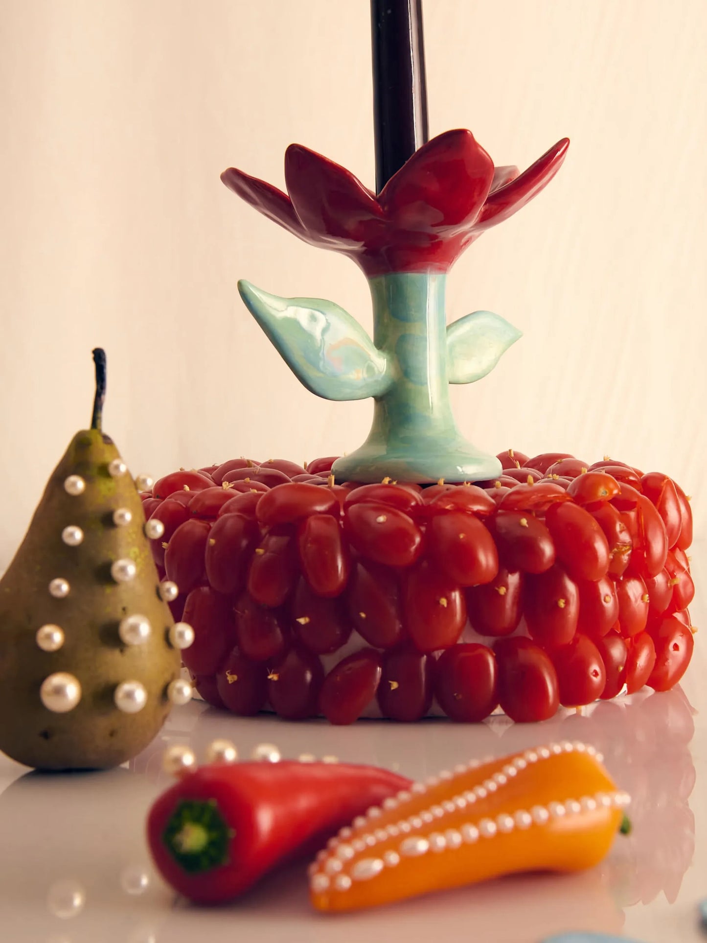 Irina candle holder