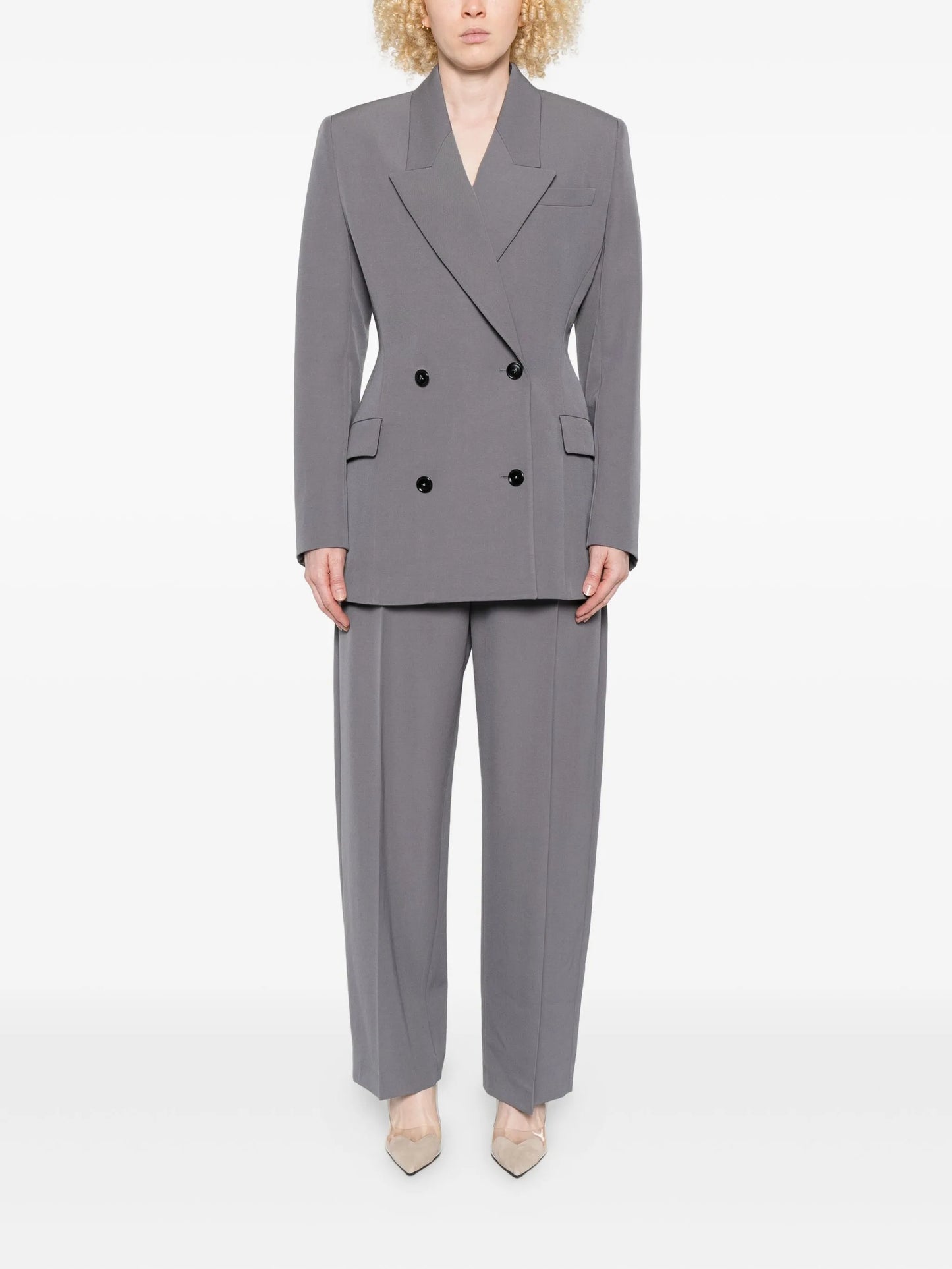 tapered trousers