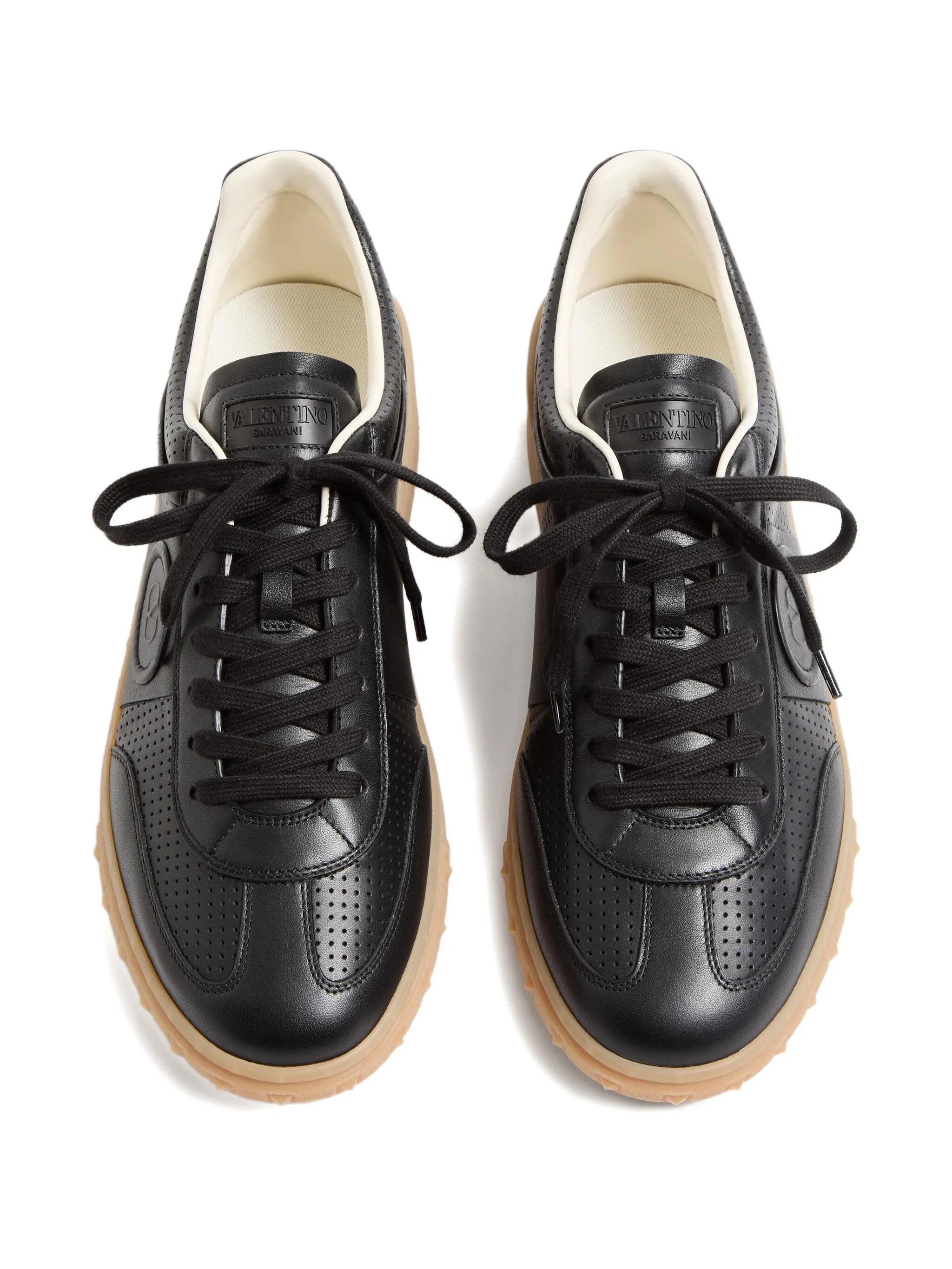 Upvillage sneakers