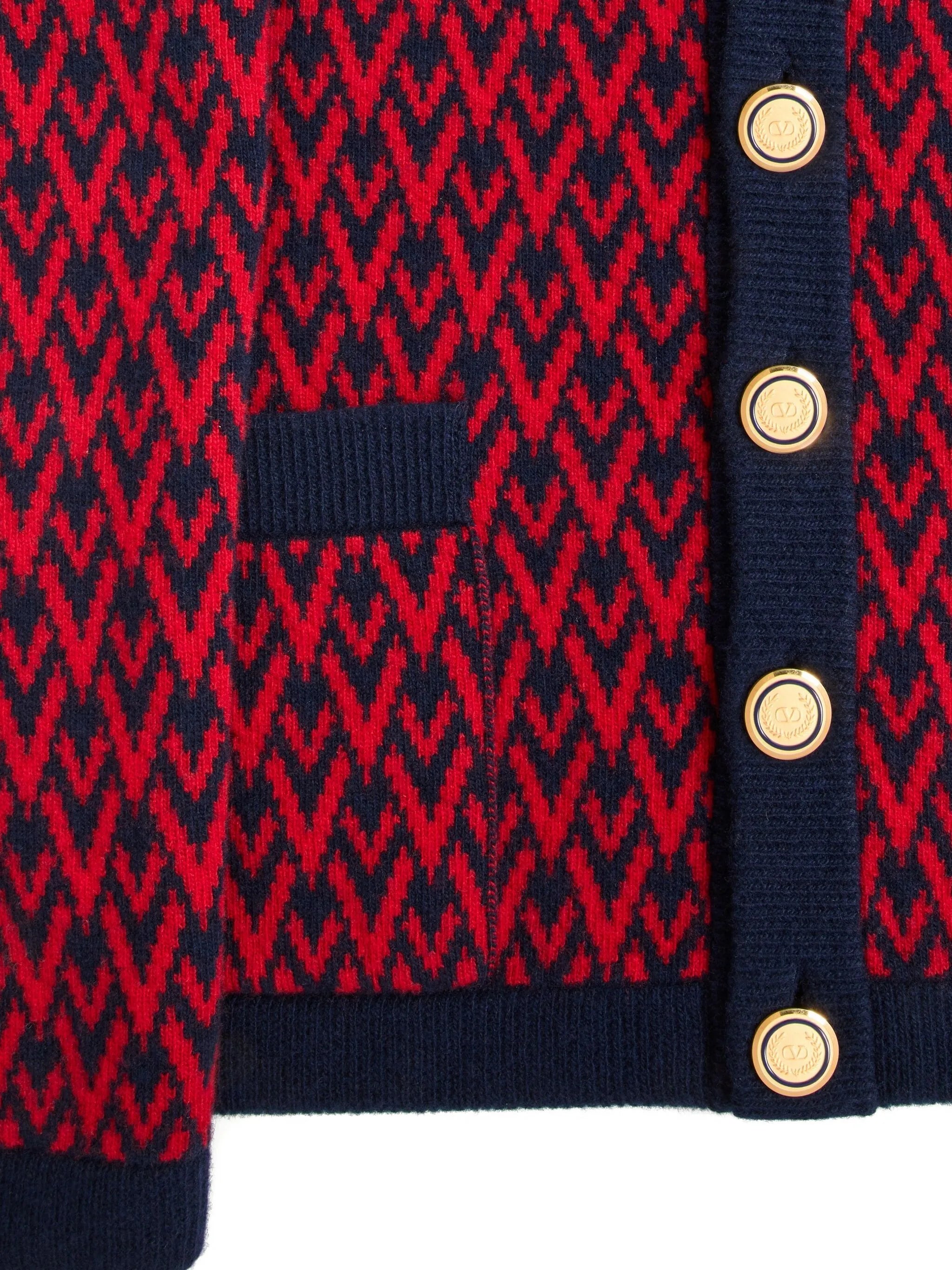 toute la v pattern cardigan