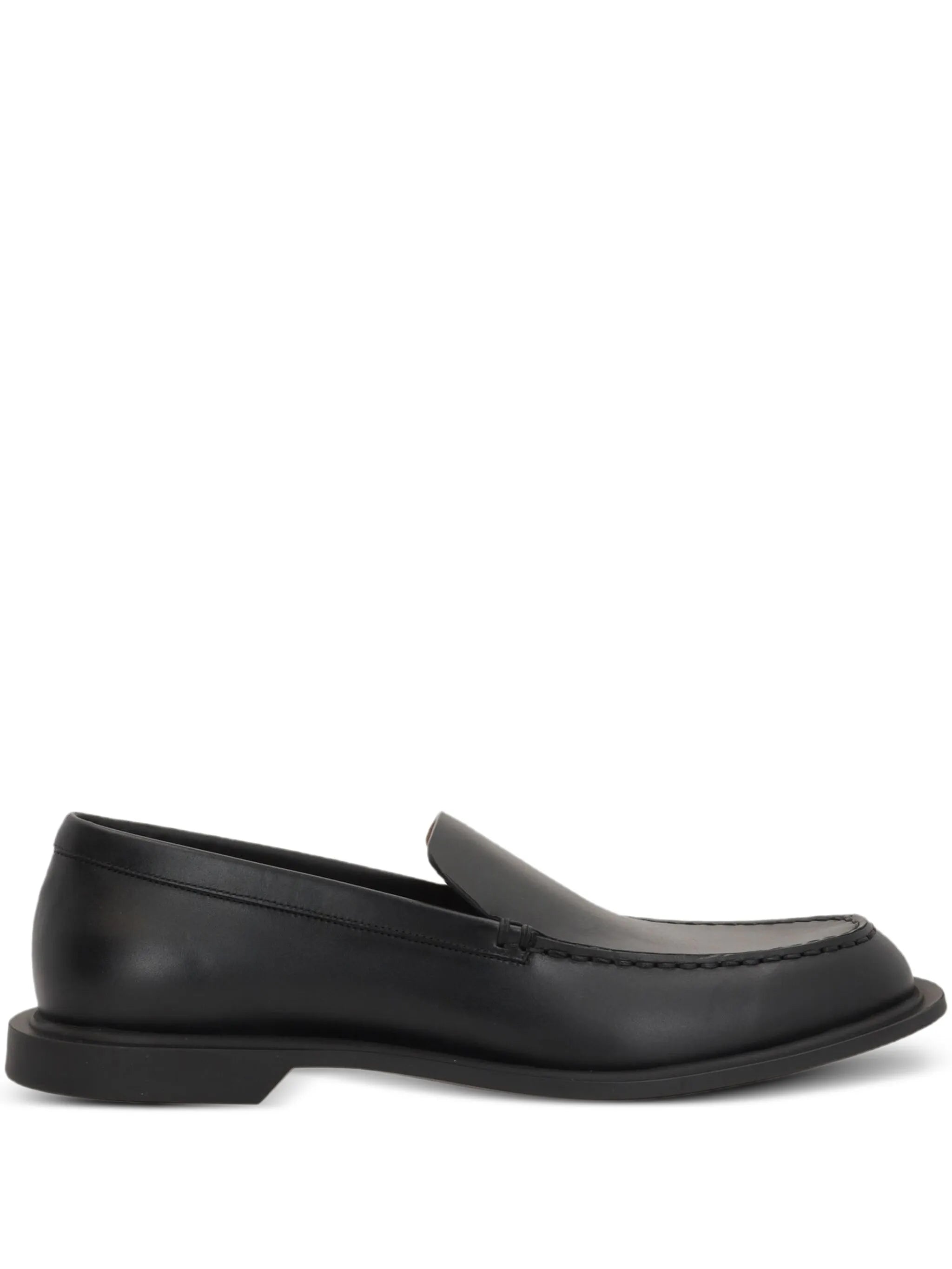 Nic loafers
