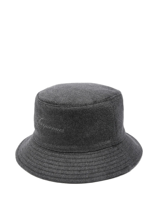 logo-embroidered bucket hat