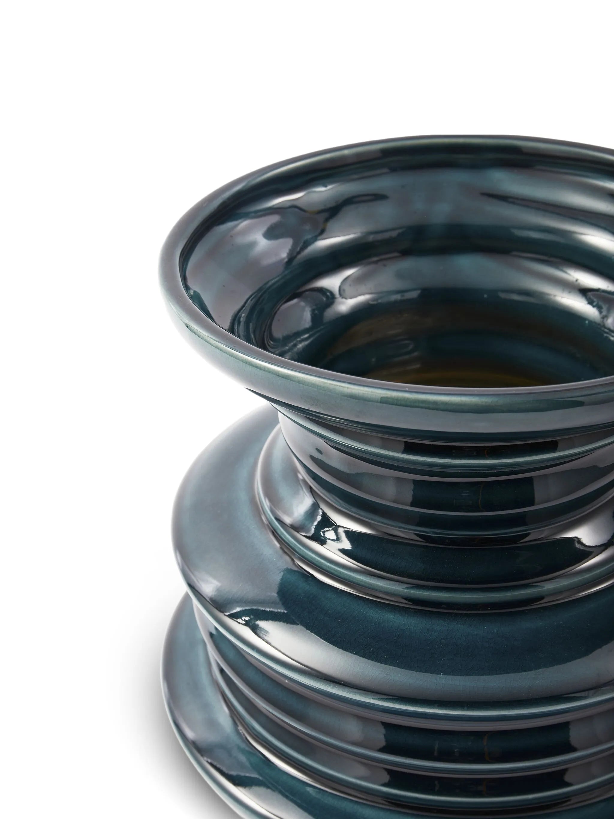 Stacked Plates vase (23cm)