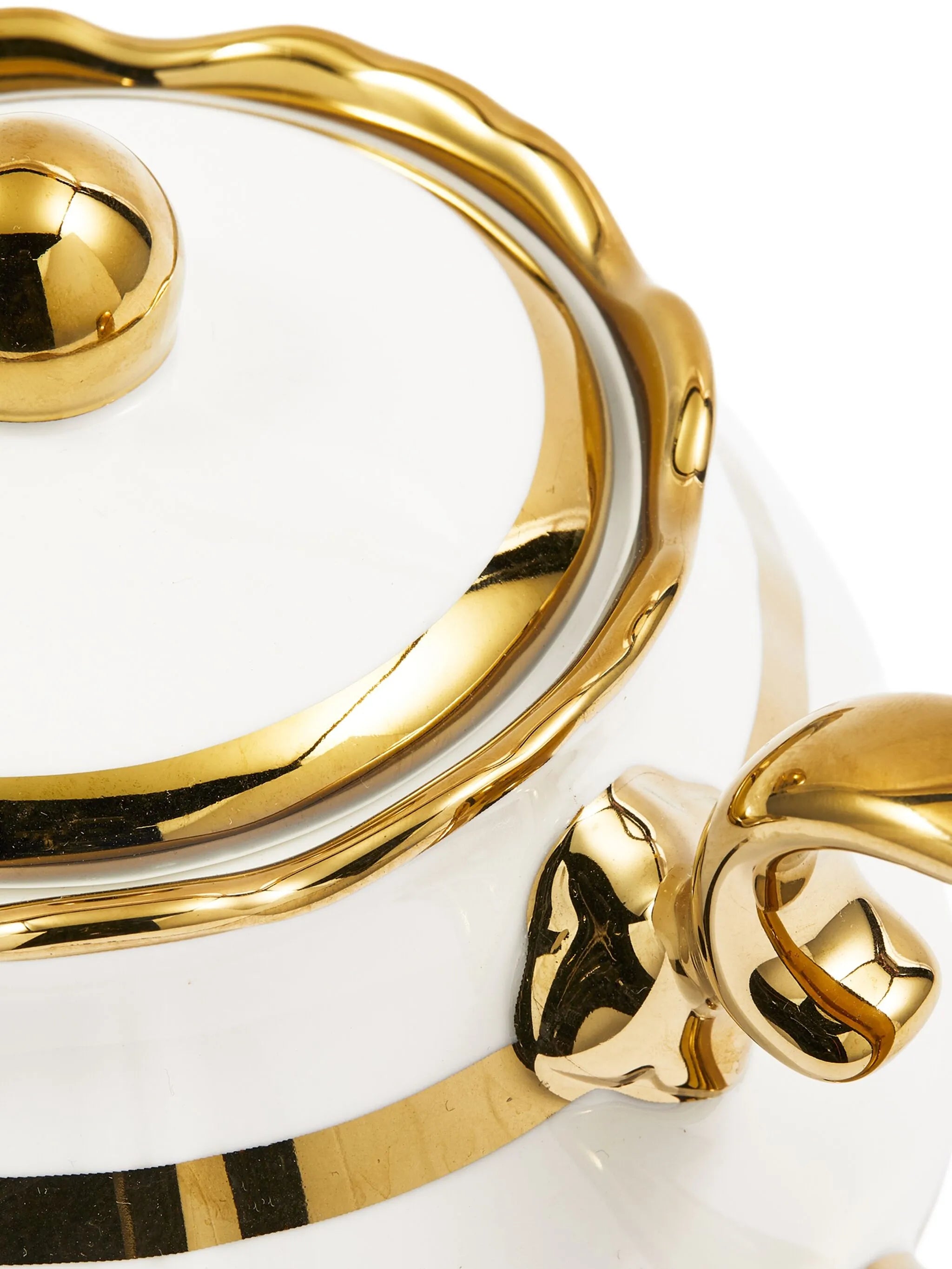 Golden Finds teapot (14cm x 25cm)