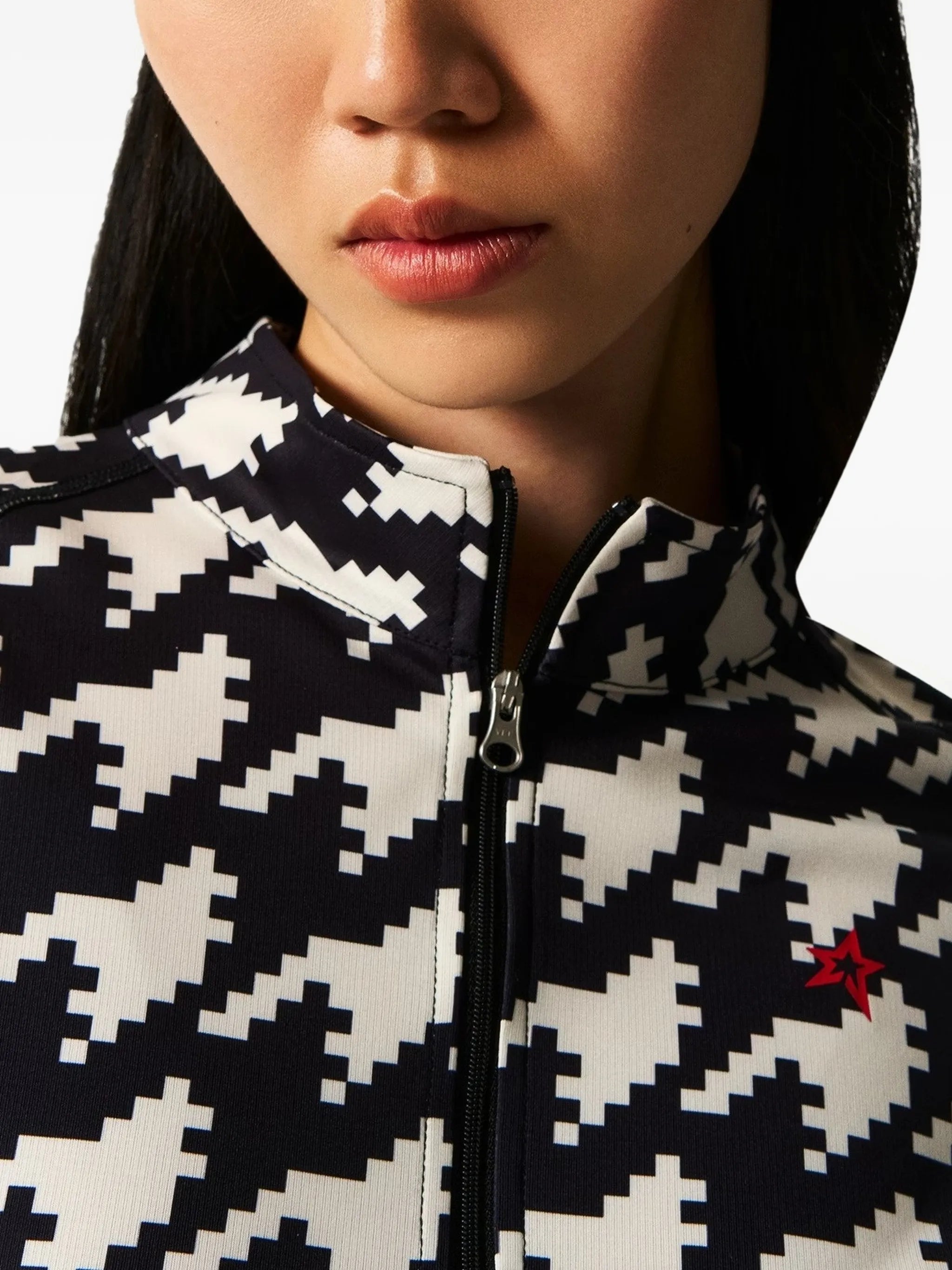 skiwear houndstooth-print base layer top