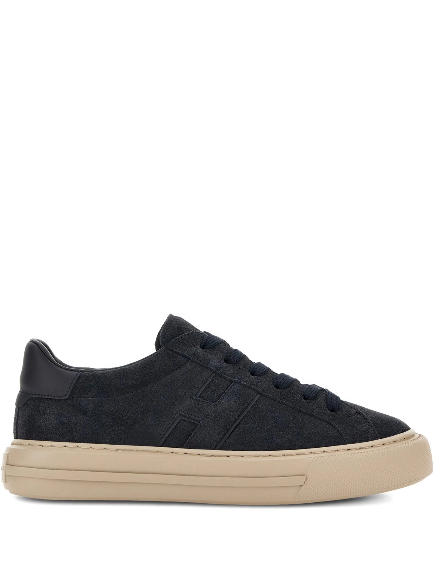 H691 sneakers