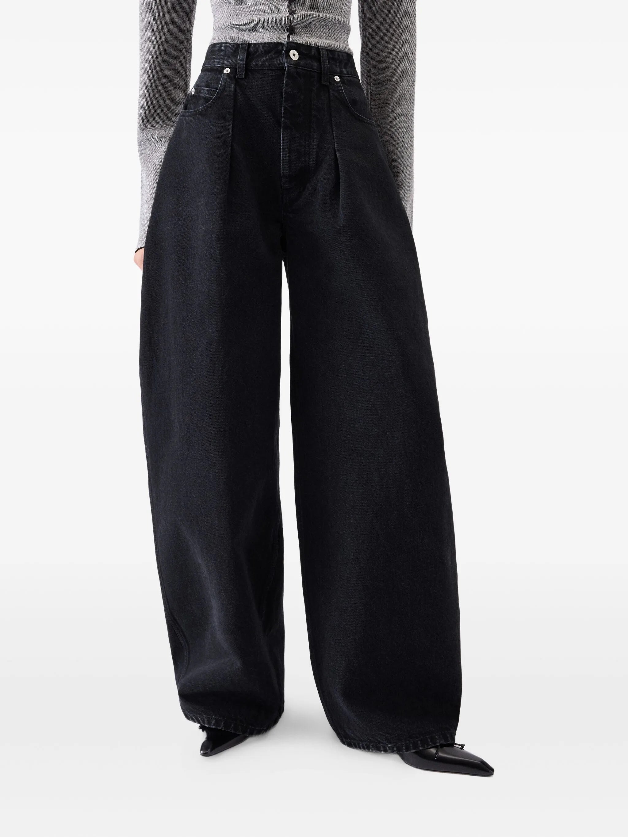 high-rise jeans