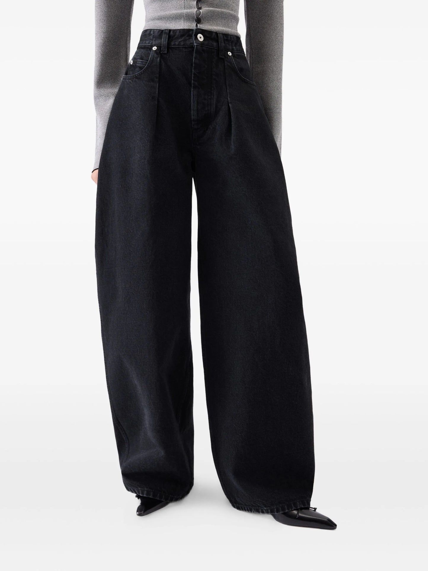 high-rise jeans