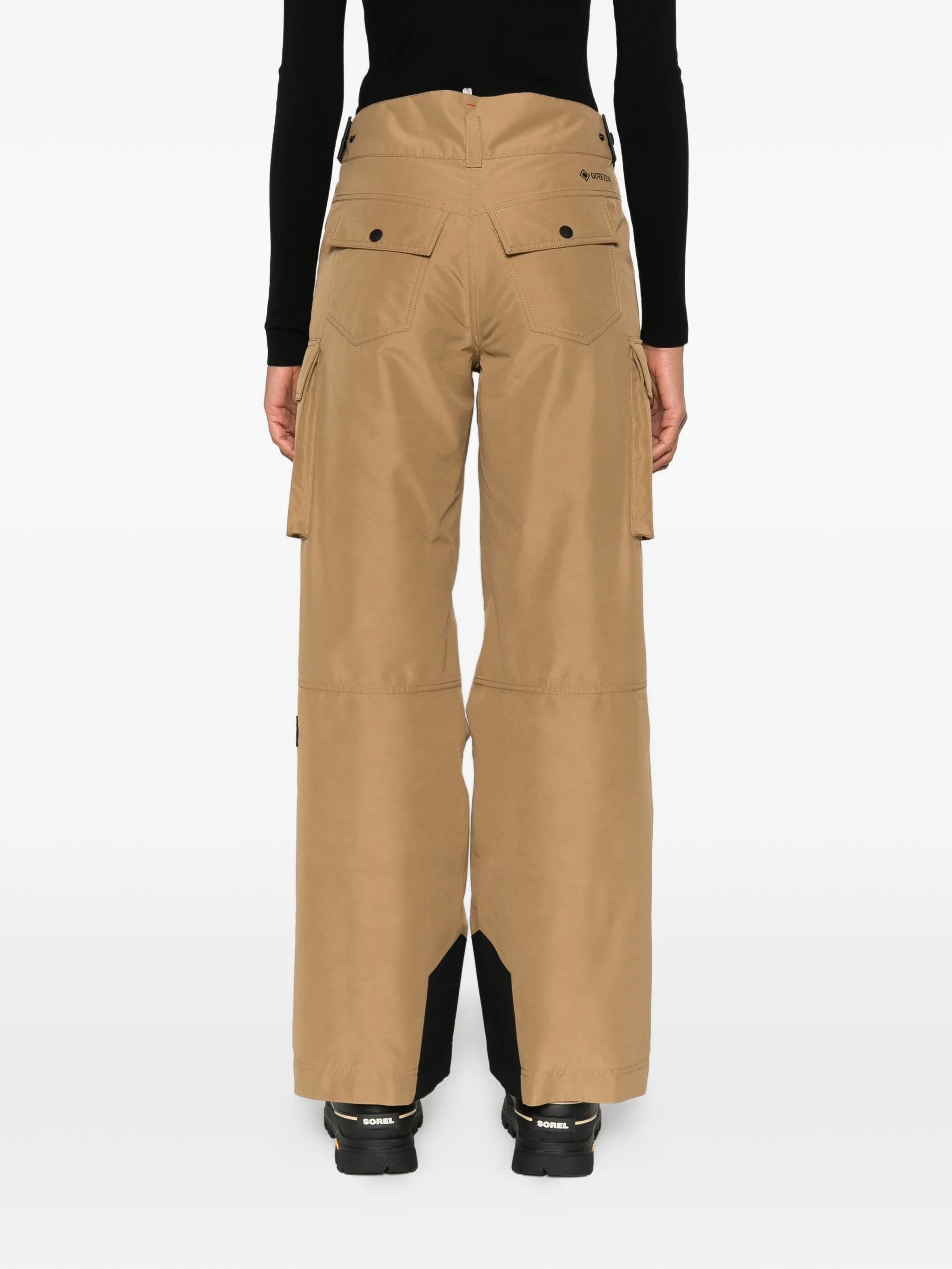 flap-pocket padded ski trousers