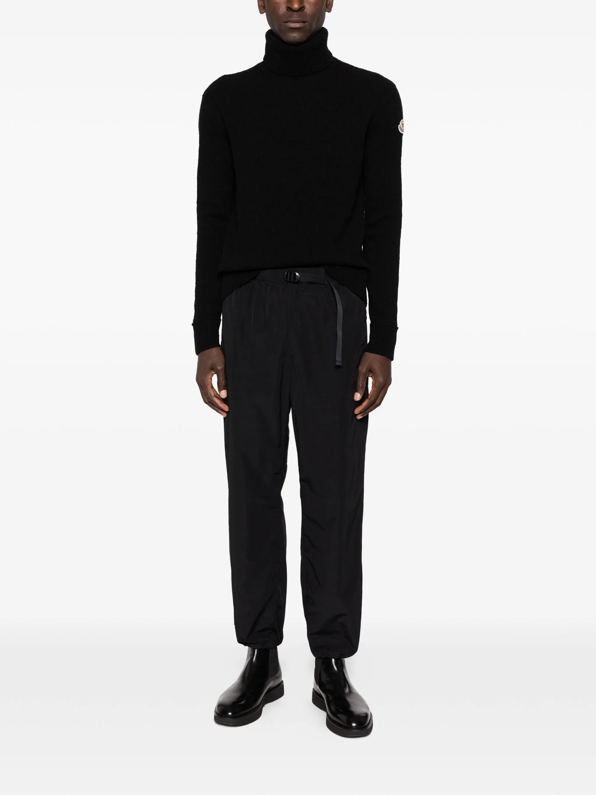 turtleneck long-sleeve sweater