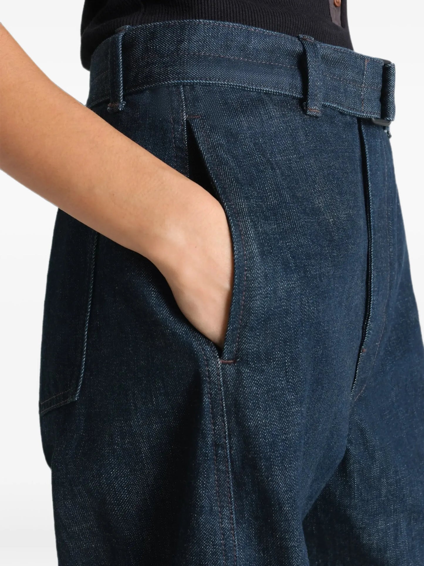 belted twisted denim jeans