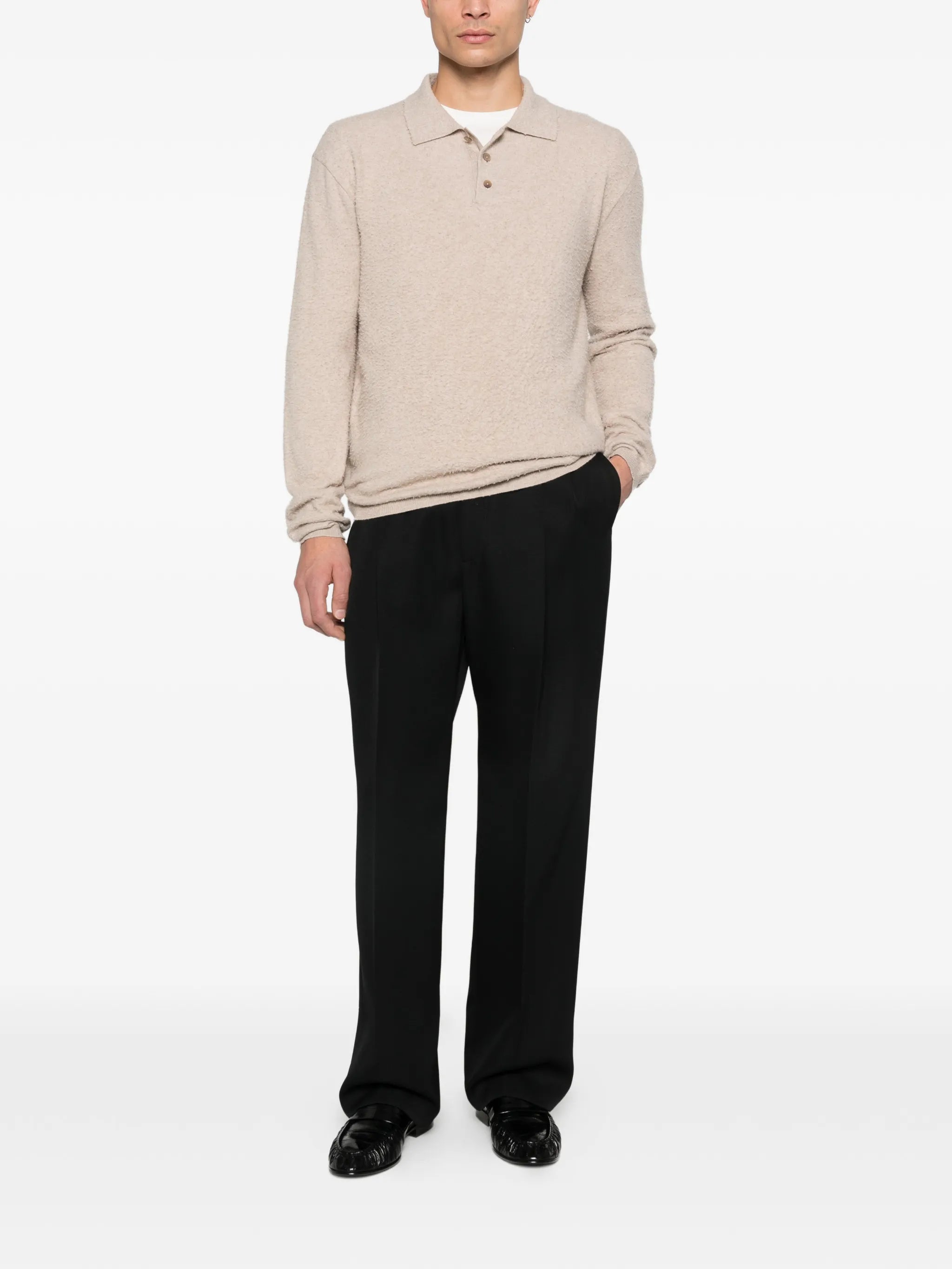 Almot sweater