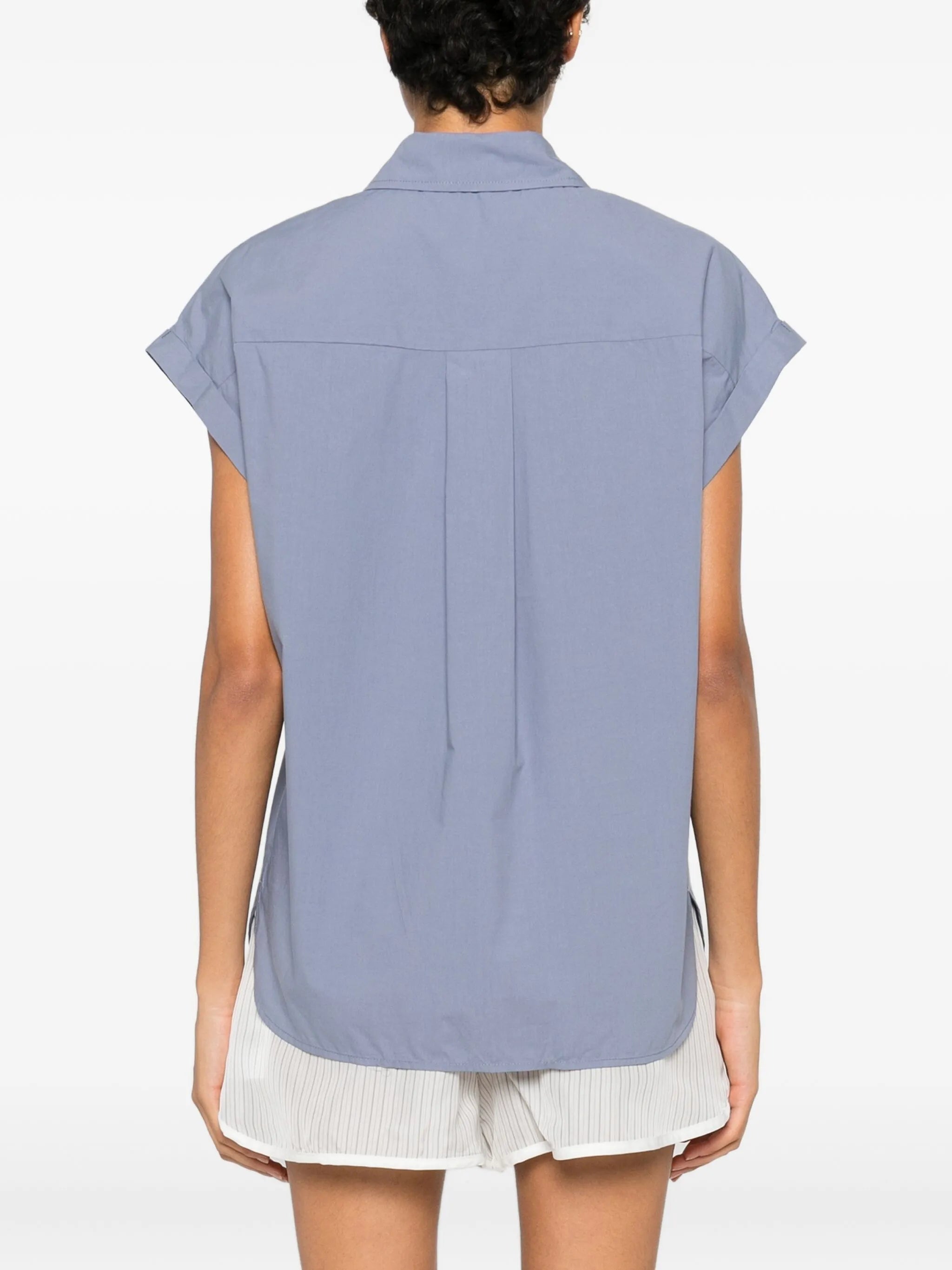 sleeveless top
