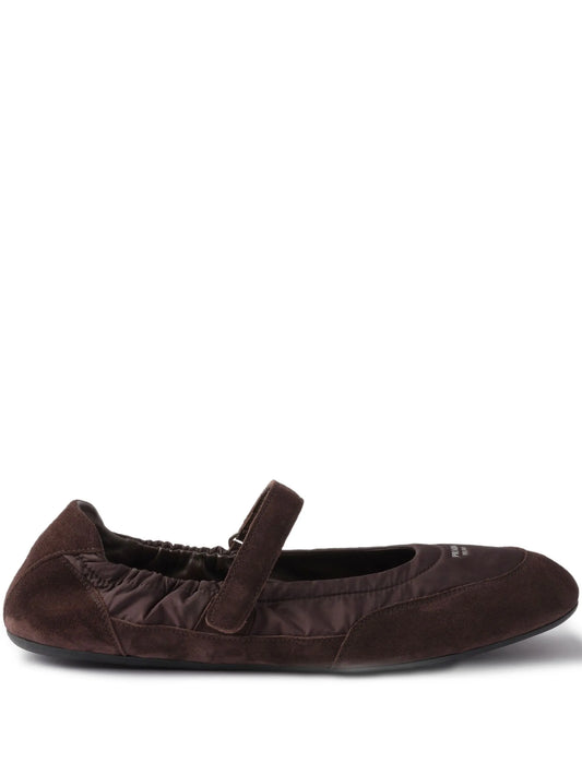 Collapse panelled ballet flats