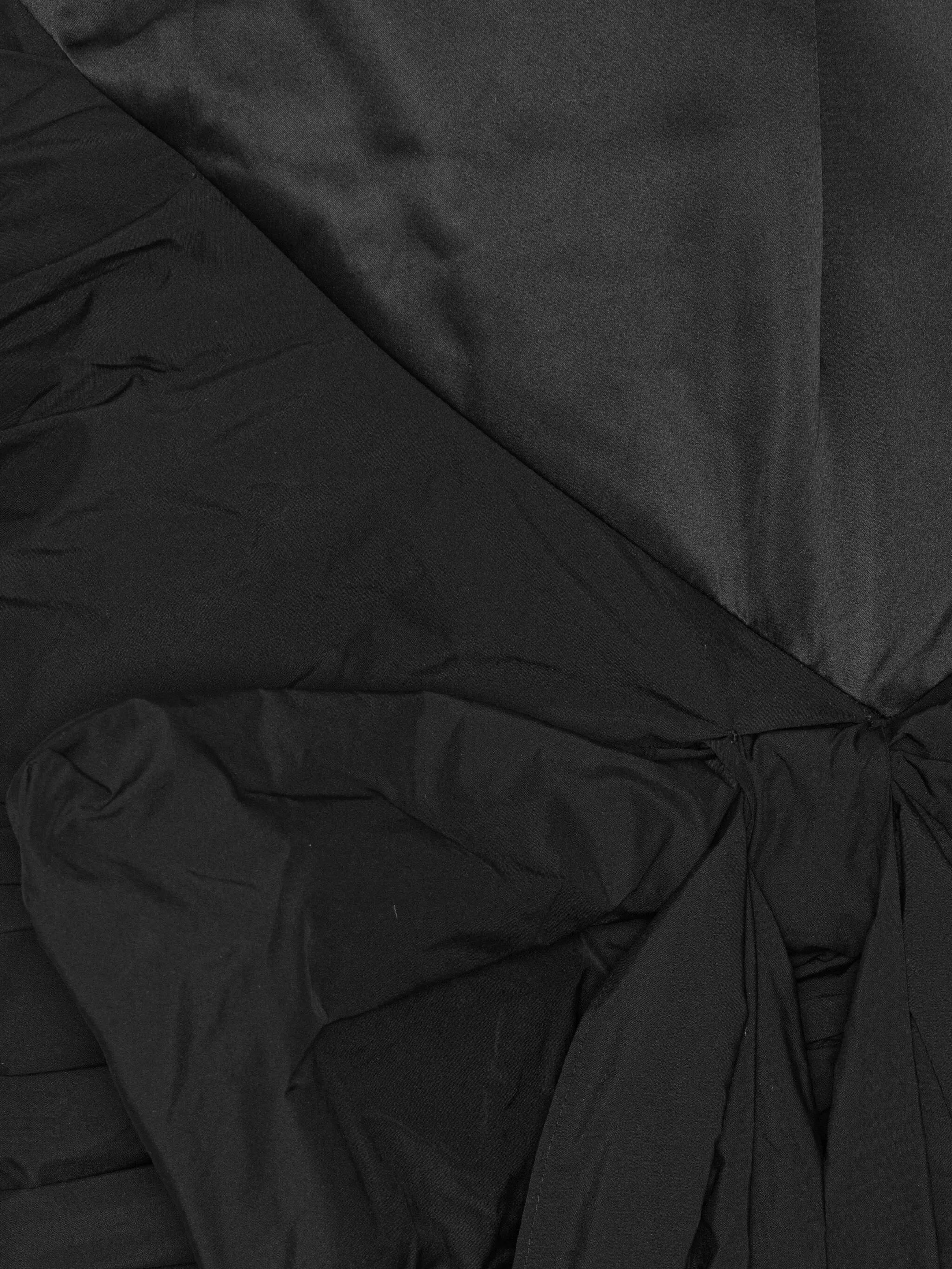 halterneck bow-detail mini dress