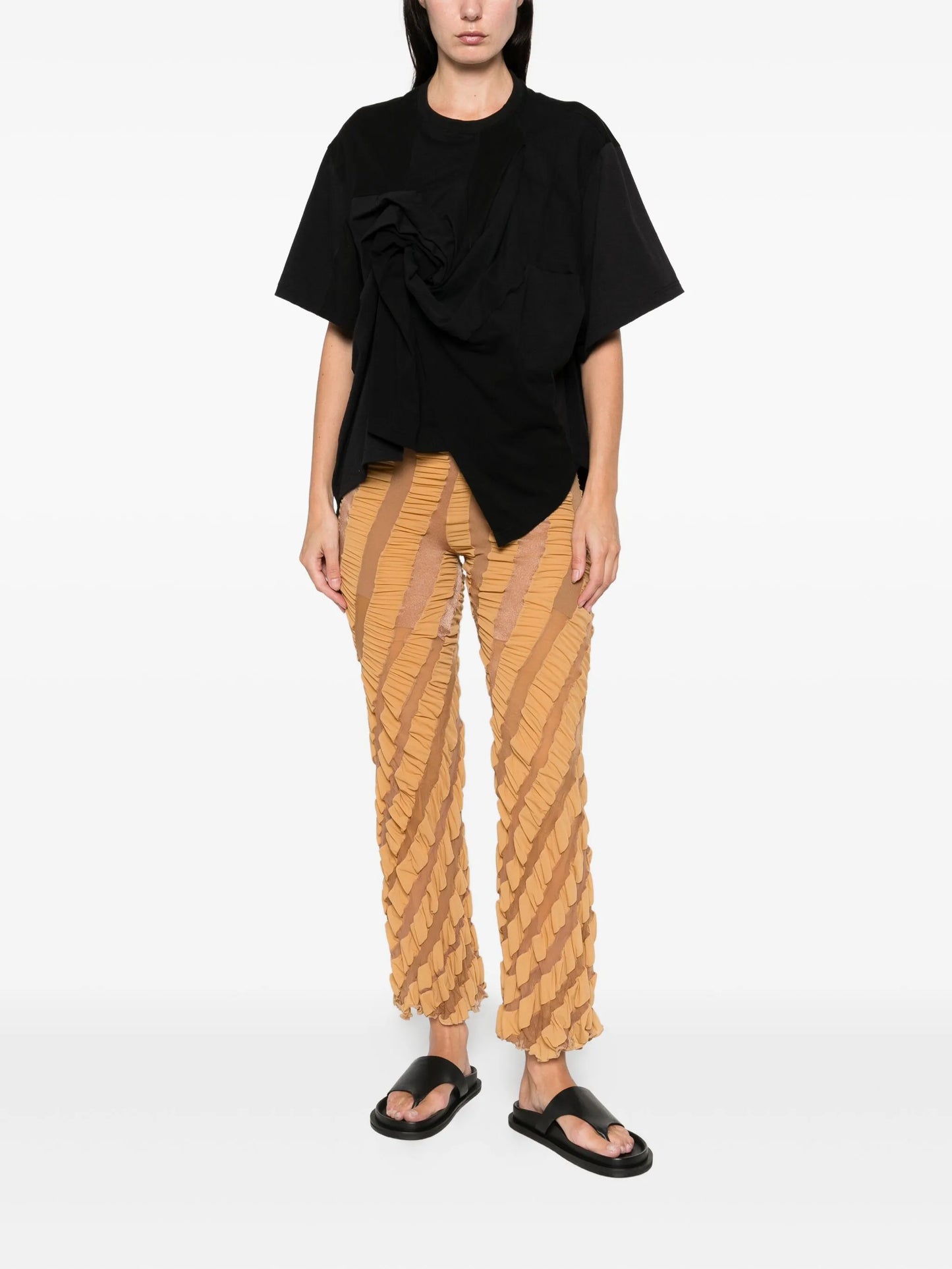 twisted ruffled trousers