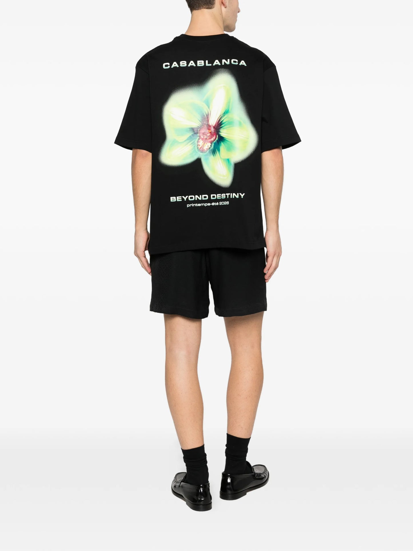 oversized T-shirt