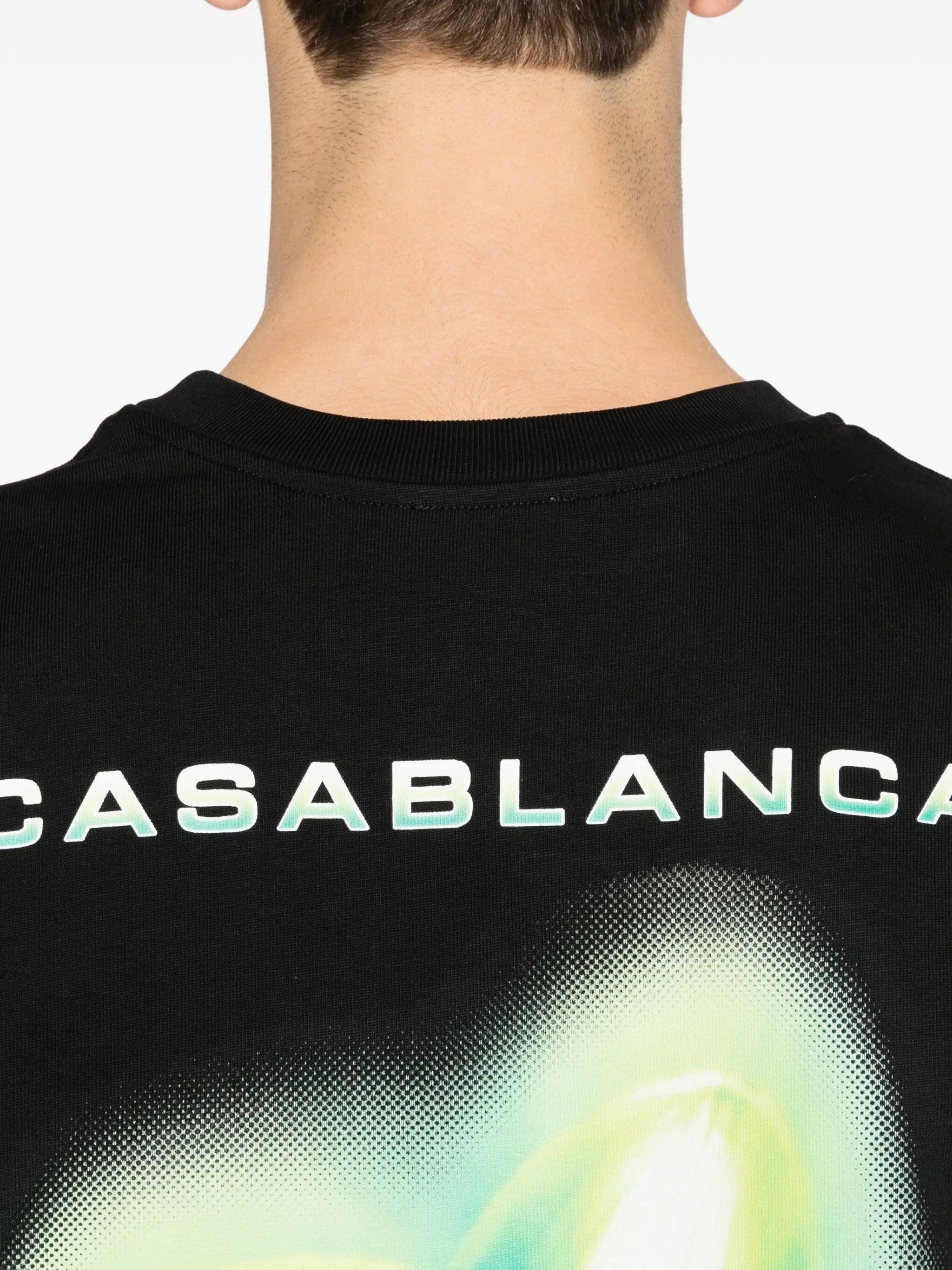 oversized T-shirt