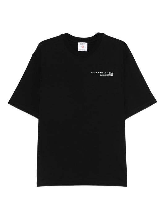 oversized T-shirt