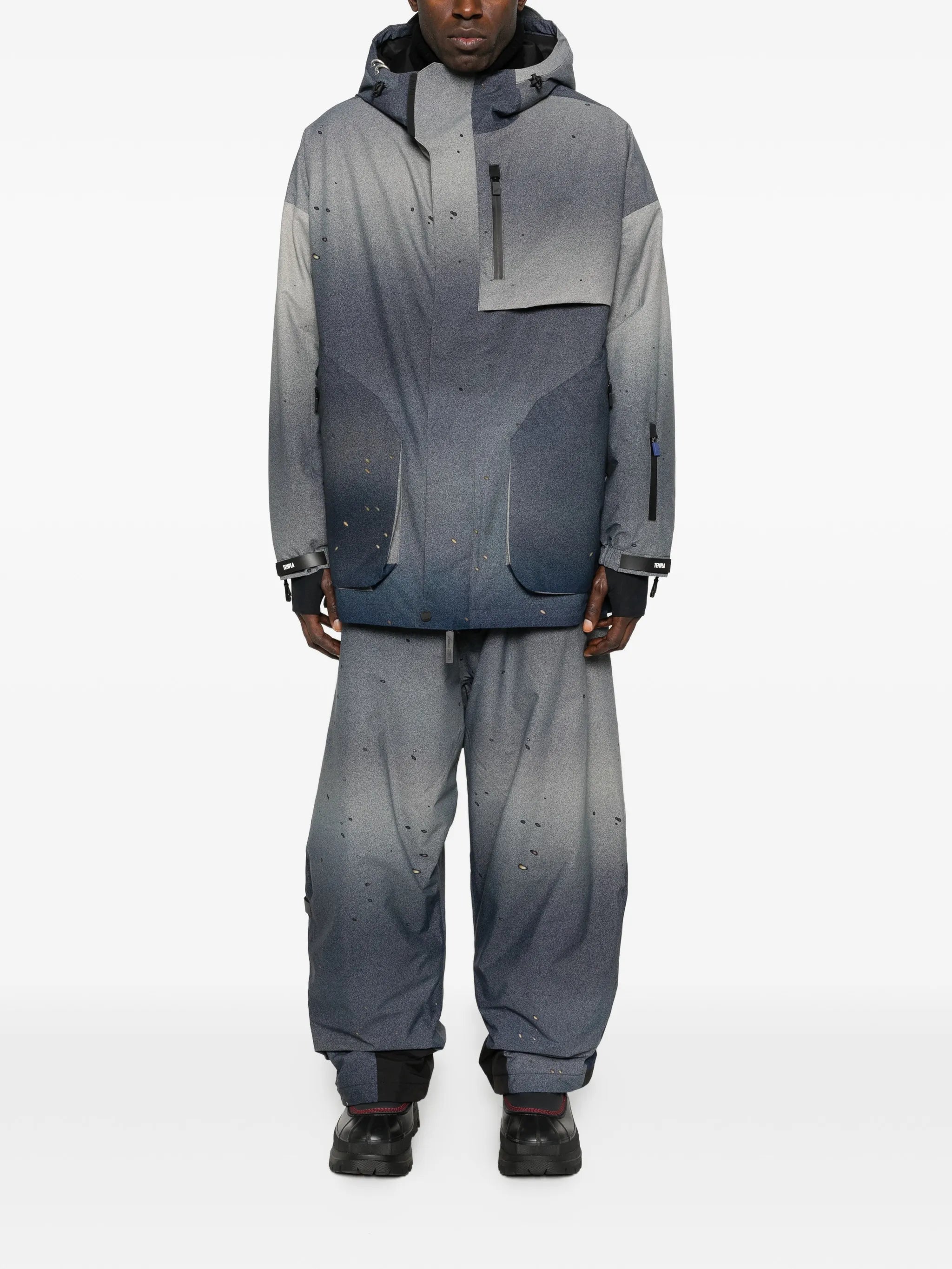 drawstring ski trousers